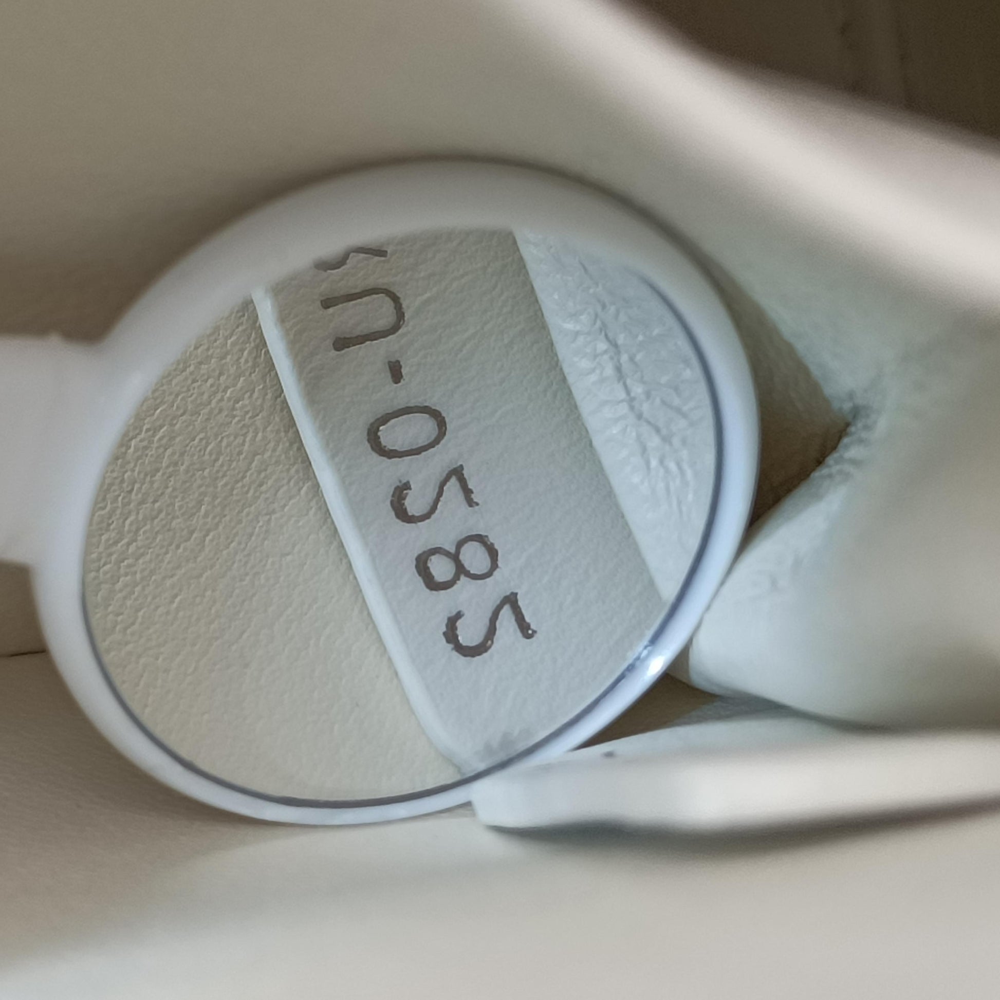 Montaigne White leather 01-RU-0282モンテーニュ ホワイト レザー 01-RU-0282