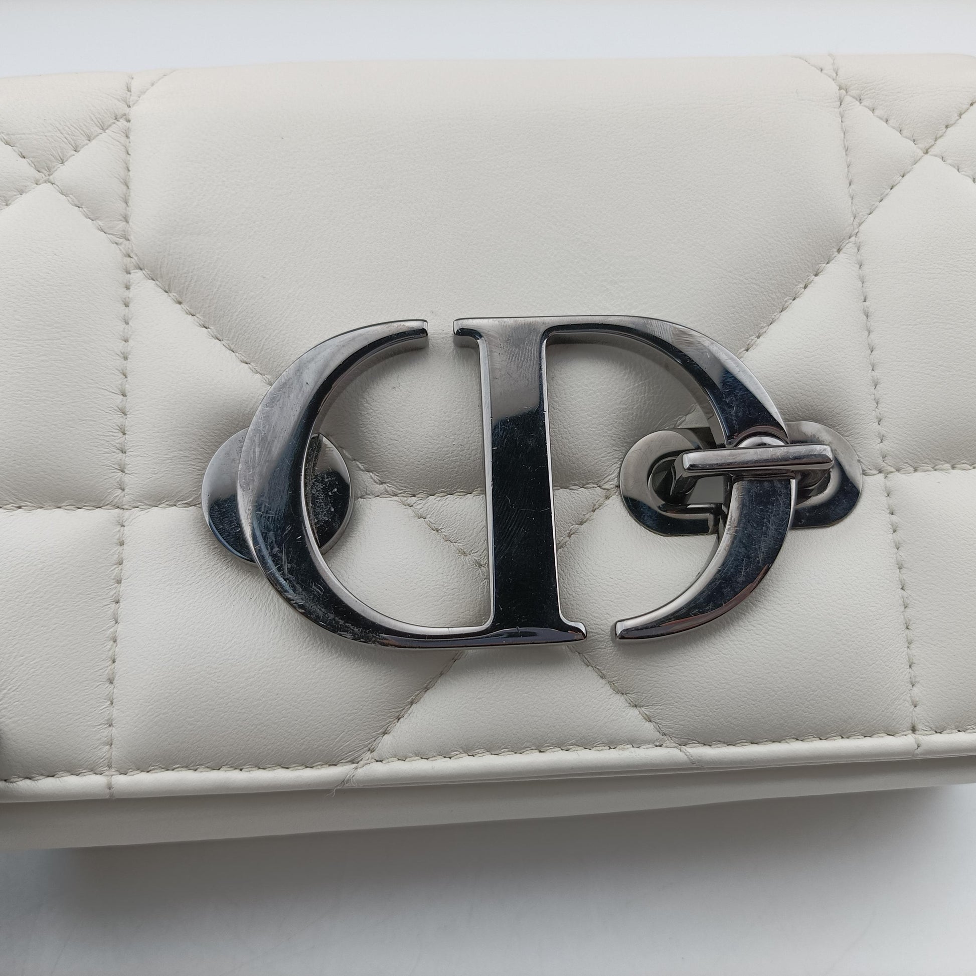 Montaigne White leather 01-RU-0282モンテーニュ ホワイト レザー 01-RU-0282
