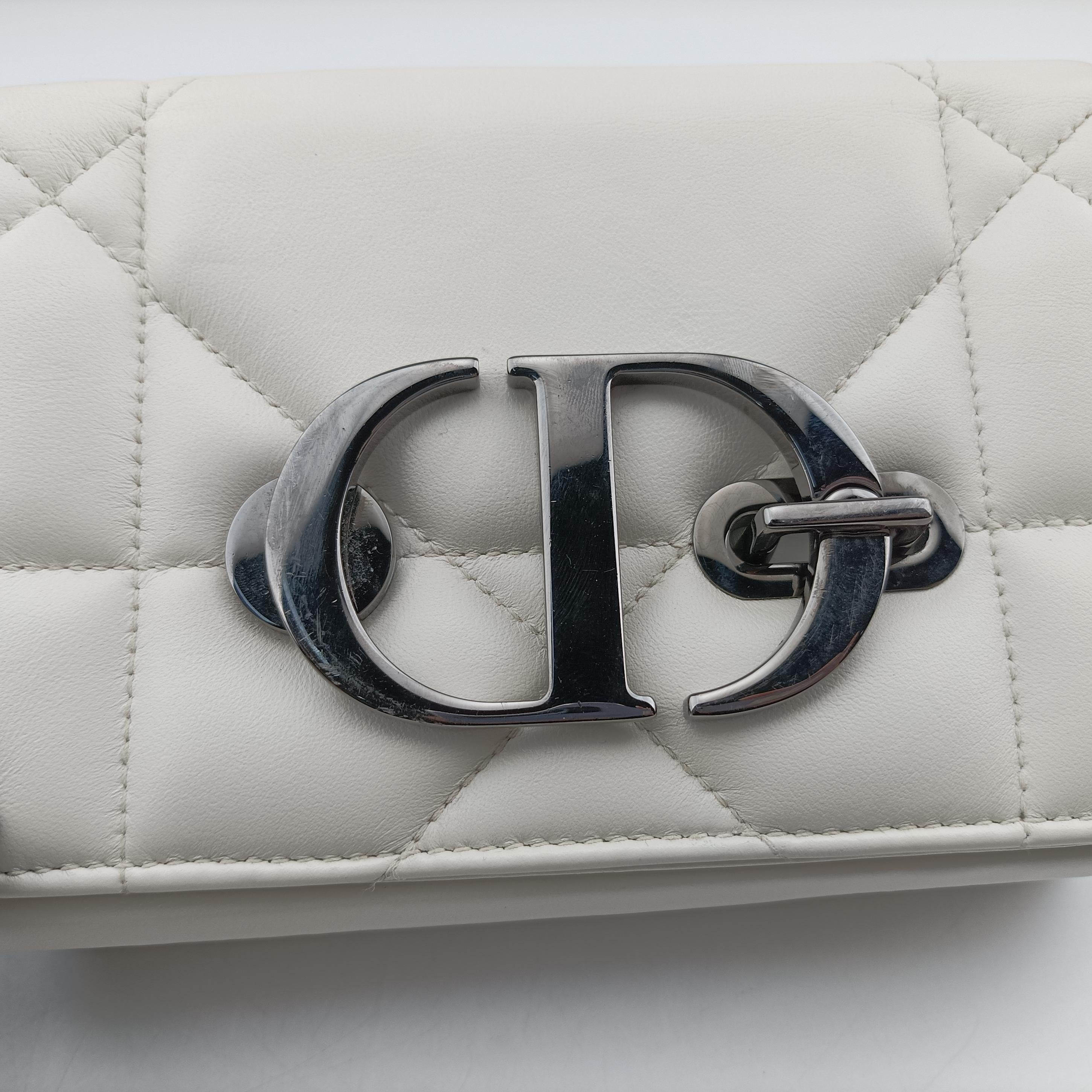Montaigne White leather 01-RU-0282モンテーニュ ホワイト レザー 01-RU-0282