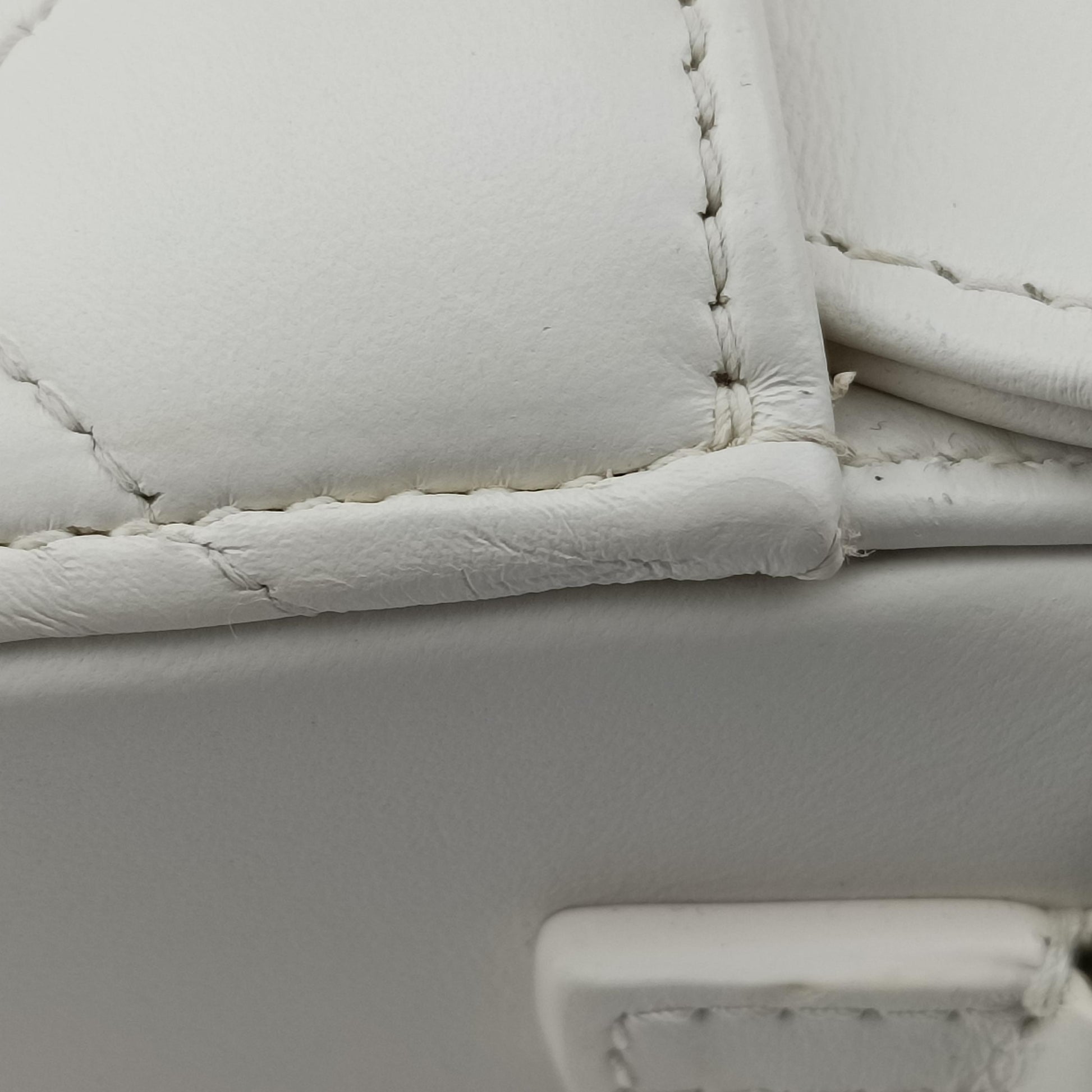 Montaigne White leather 01-RU-0282モンテーニュ ホワイト レザー 01-RU-0282