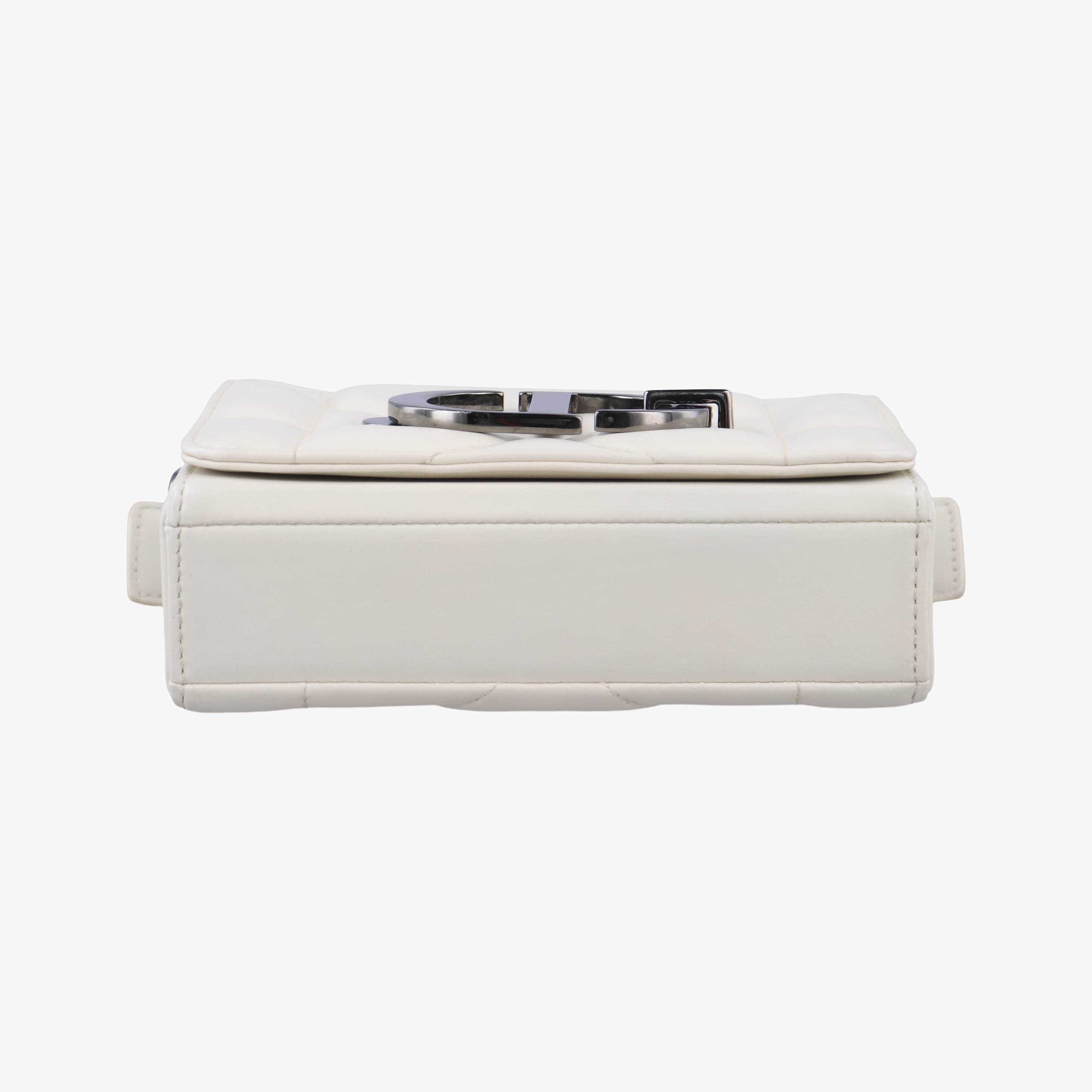 Montaigne White leather 01-RU-0282モンテーニュ ホワイト レザー 01-RU-0282
