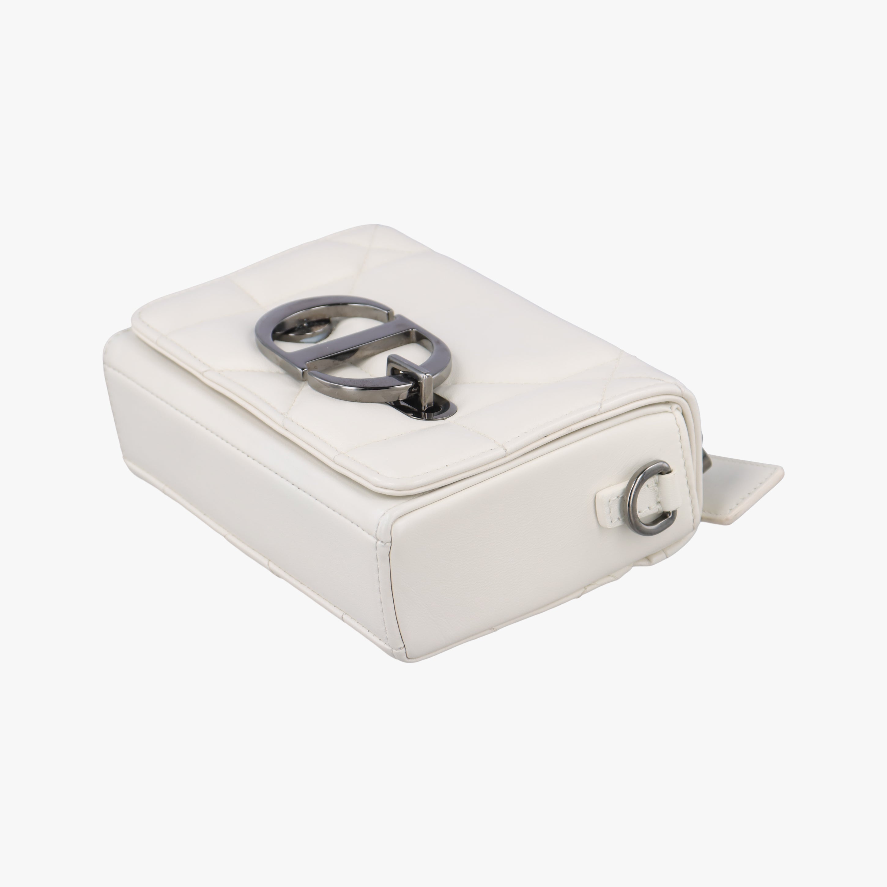 Montaigne White leather 01-RU-0282モンテーニュ ホワイト レザー 01-RU-0282