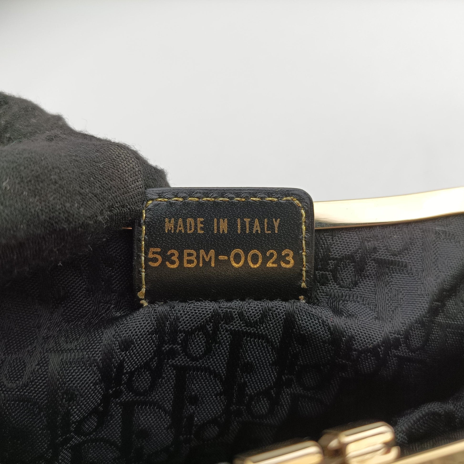 Saddle Black snakeskin 53BM-0023サドル ブラック ヘビ革 53BM-0023