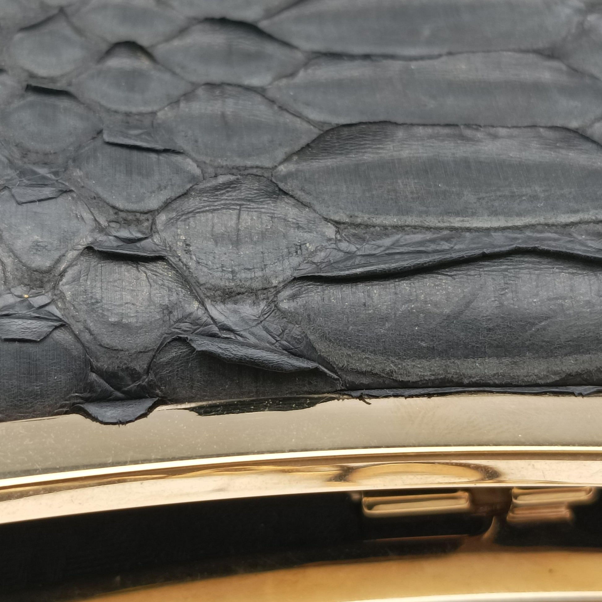 Saddle Black snakeskin 53BM-0023サドル ブラック ヘビ革 53BM-0023