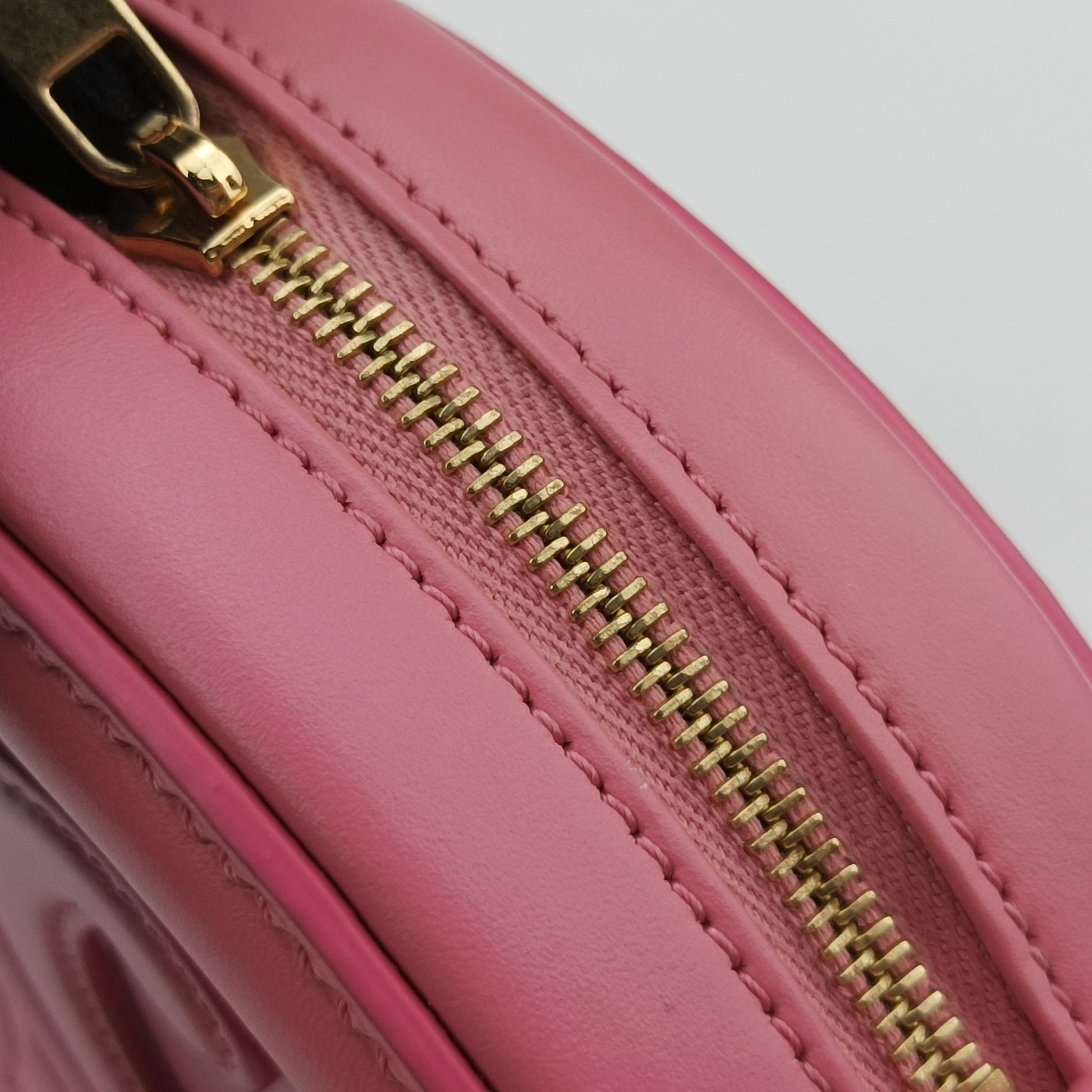 Oval Purse Cuir Triomphe Pink Leather W-BB-3291オーバルパース キュイル トリオンフ ピンク レザー W-BB-3291