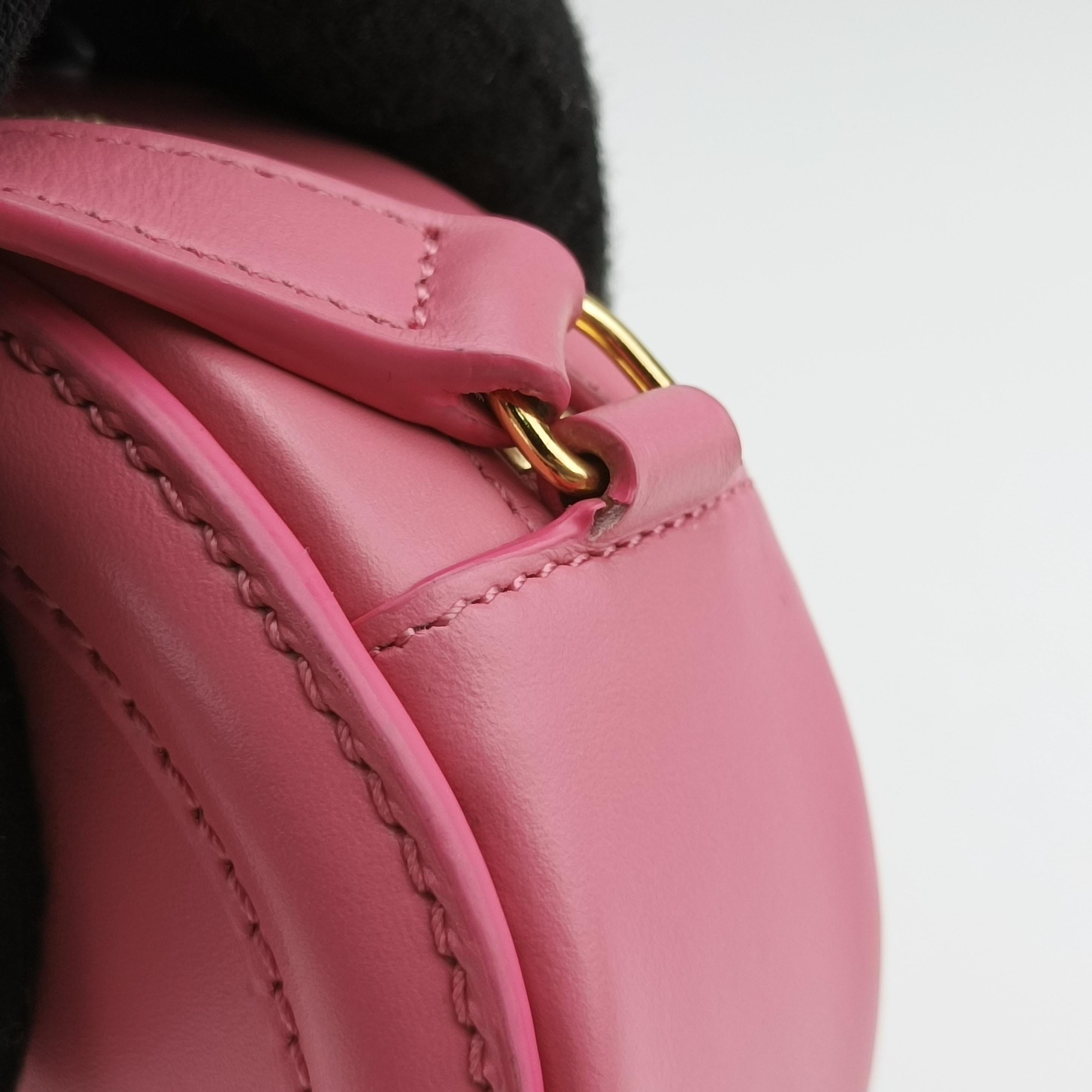 Oval Purse Cuir Triomphe Pink Leather W-BB-3291オーバルパース キュイル トリオンフ ピンク レザー W-BB-3291