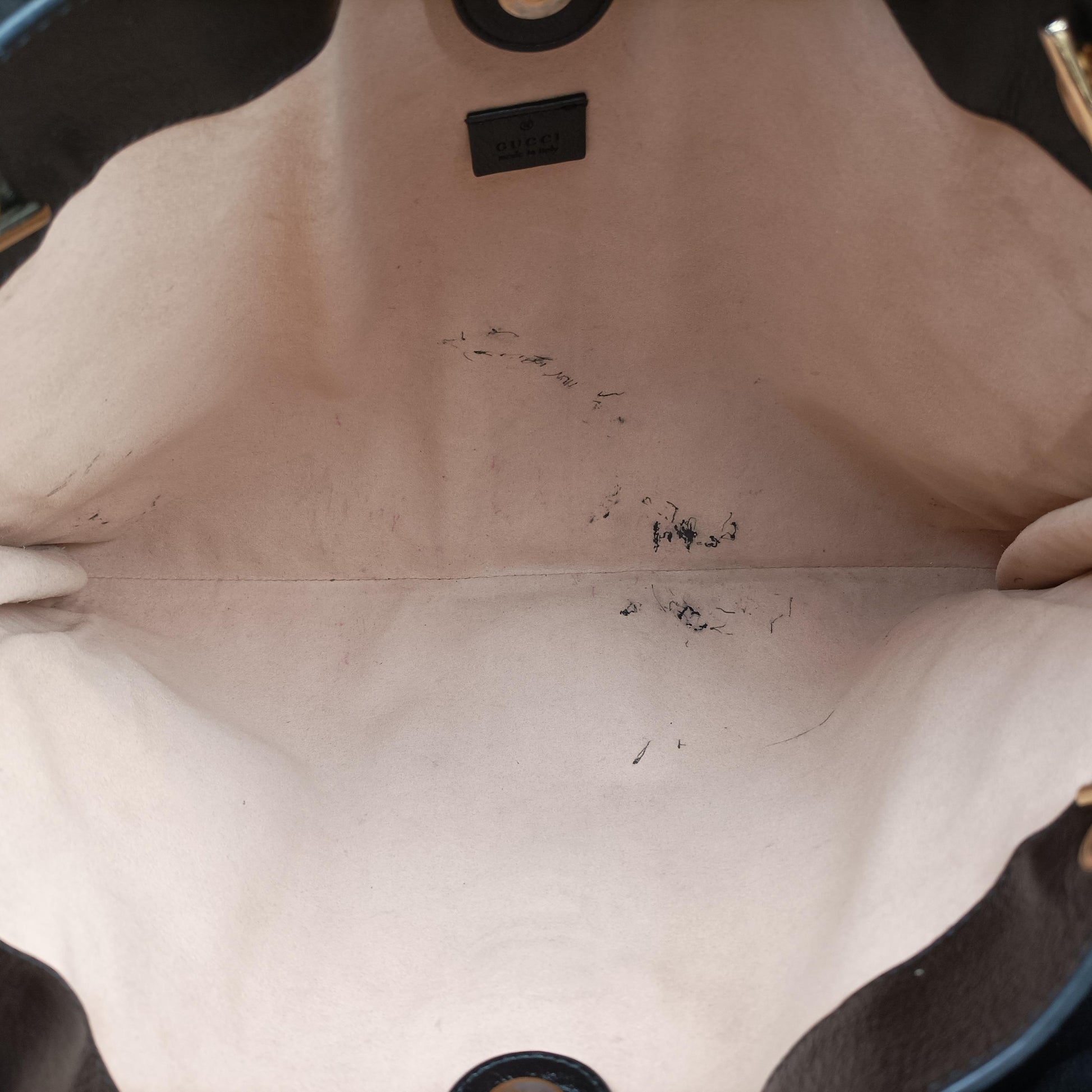 Rajah Black Leather 537219 E027310637ラジャ ブラック レザー 537219 E027310637