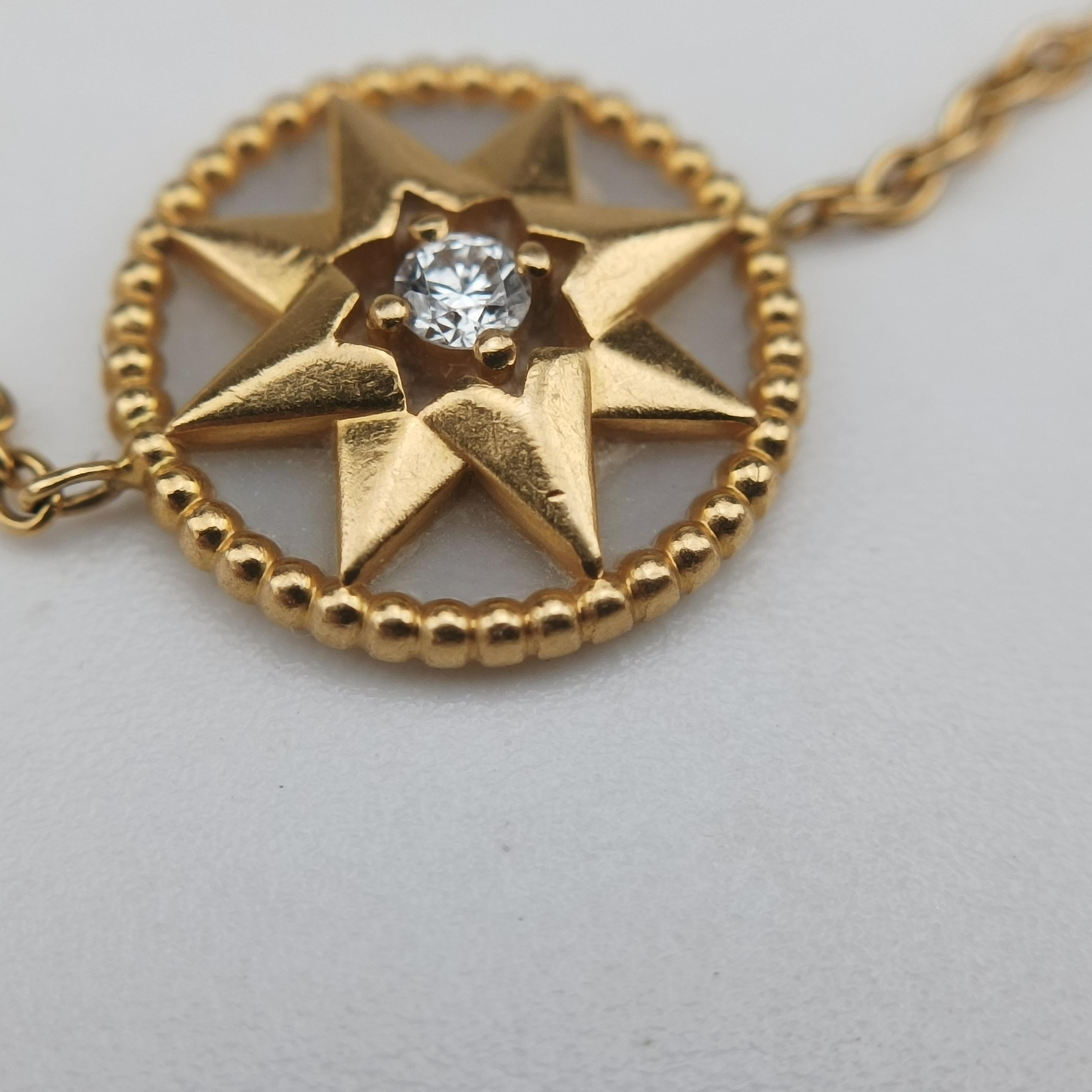 Rose des Vents medallion　 White×Golden AU750 177475ローズデヴァン メダリオン ホワイト×ゴールド AU750 177475