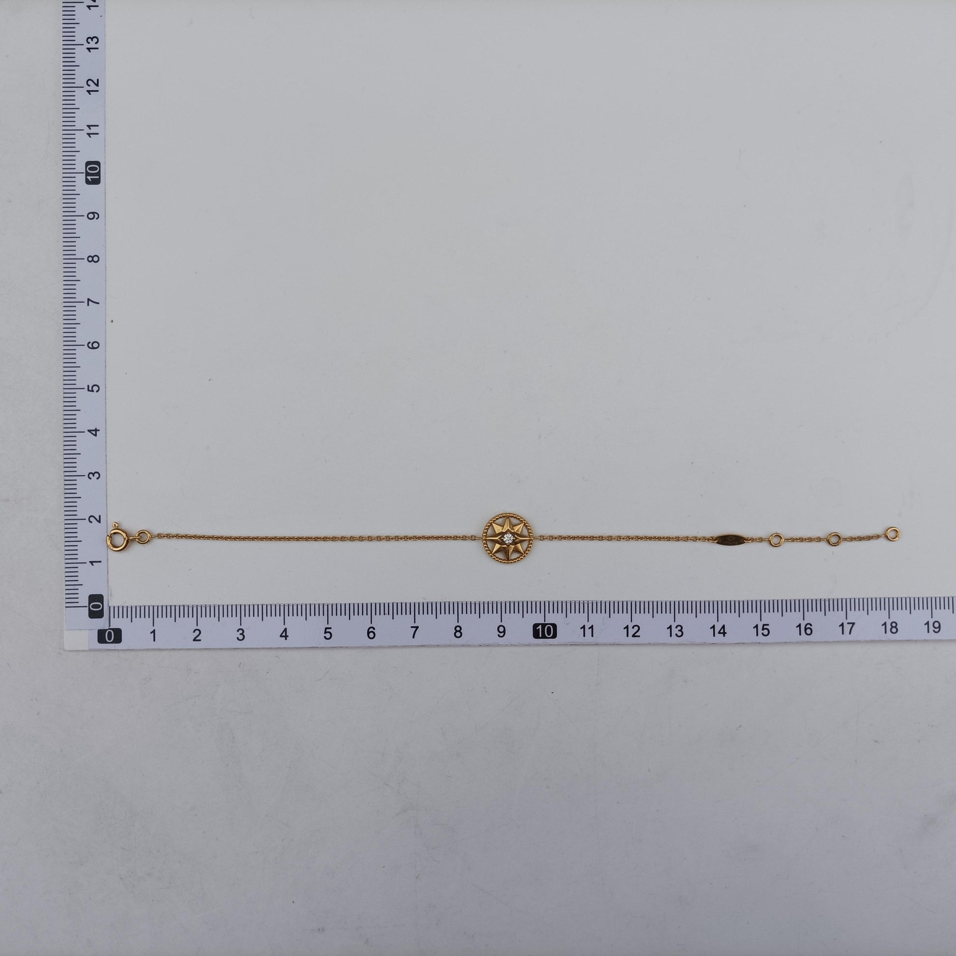 Rose des Vents medallion　 White×Golden AU750 177475ローズデヴァン メダリオン ホワイト×ゴールド AU750 177475