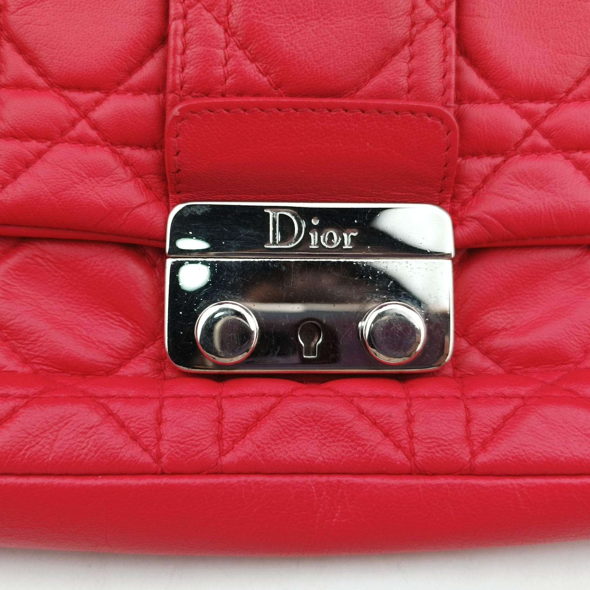 Miss Dior Cannage New Lock Red lambskin 02-LU-1111ミスディオール カナージュ ニューロック レッド ラムスキン 02-LU-1111