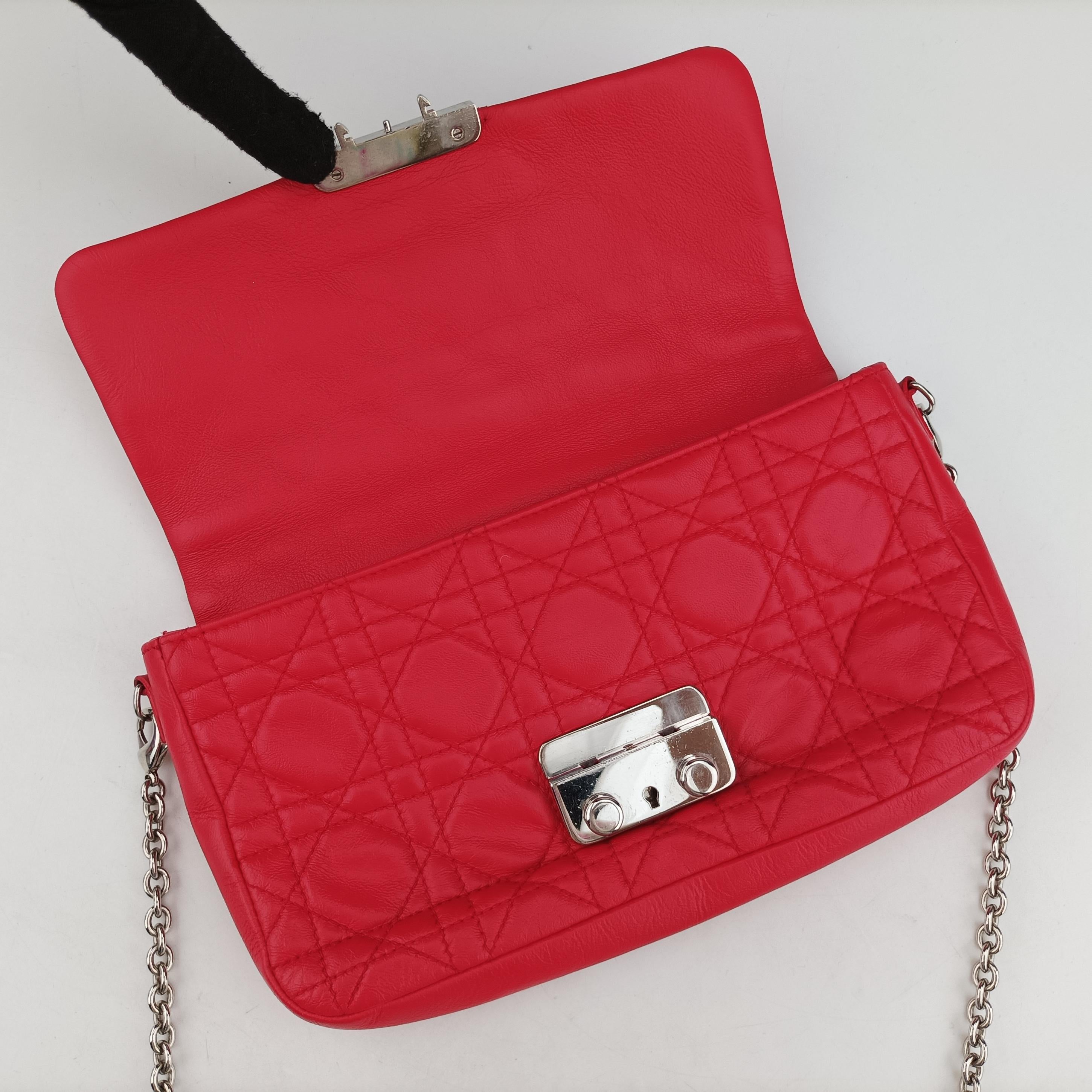 Miss Dior Cannage New Lock Red lambskin 02-LU-1111ミスディオール カナージュ ニューロック レッド ラムスキン 02-LU-1111