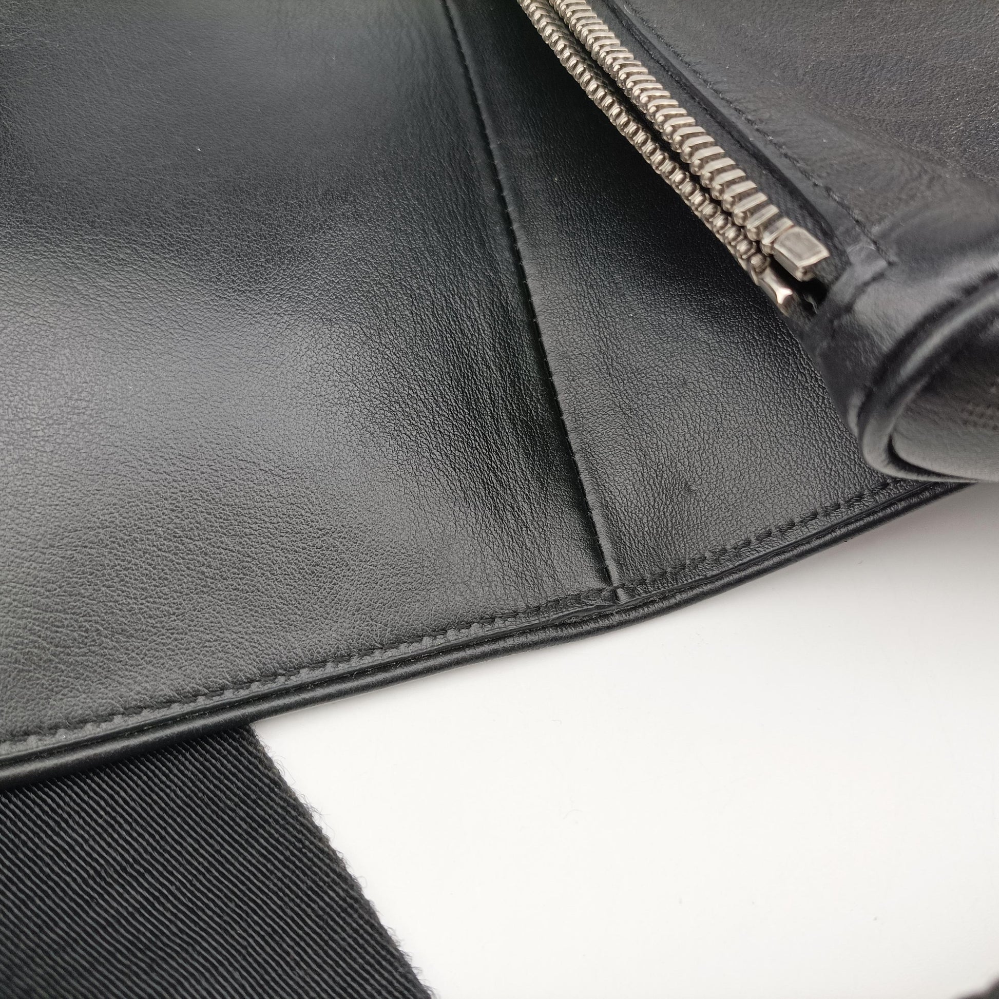 saddle Black leather 02-BO-1200サドル ブラック レザー 02-BO-1200