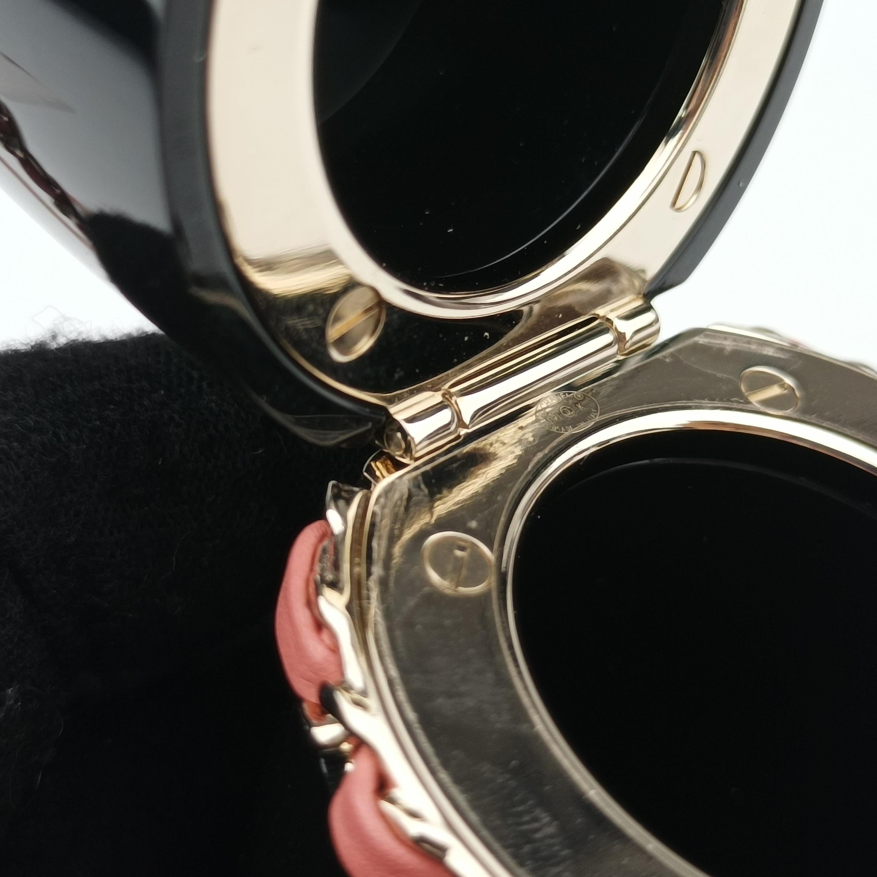 Coco Mark Lucite Lipstick Case On Chain Black plastic ココマーク ルーサイト リップスティックケース チェーン付き ブラック プラスチック 