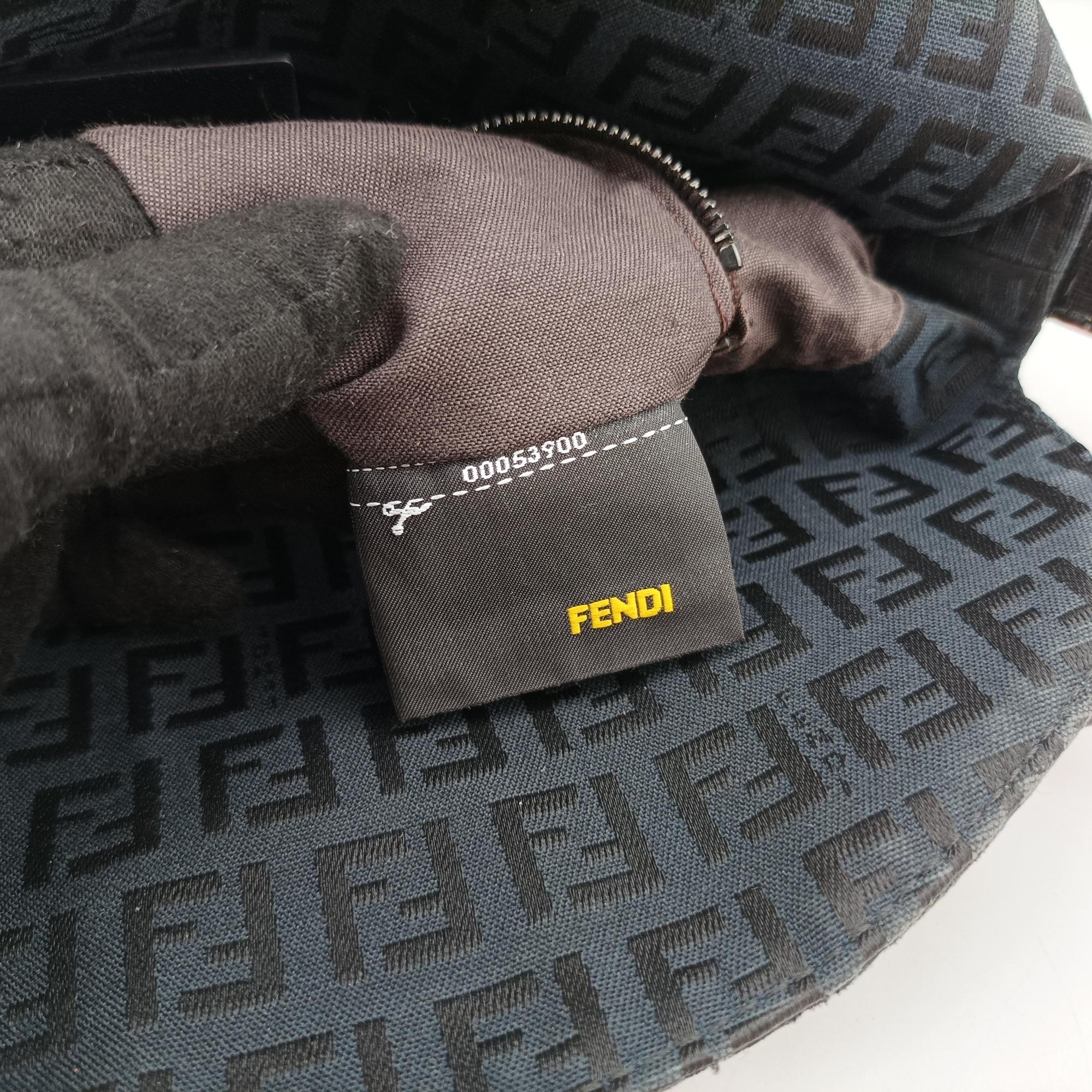 Mama Baguette Black canvas 8BR003 8BR003-HJE 128-2111マンマバケット ブラック キャンバス 8BR003 8BR003-HJE 128-2111