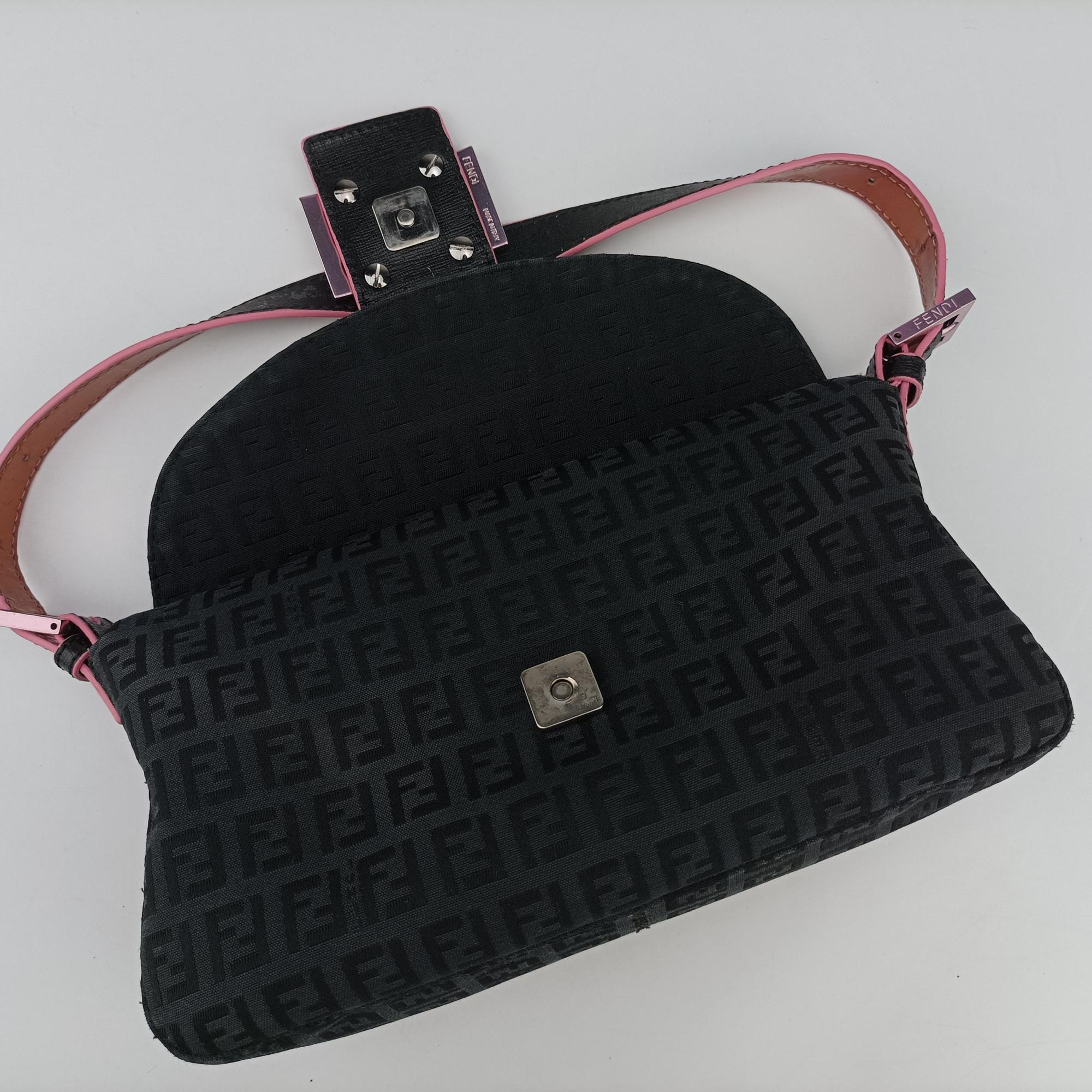 Mama Baguette Black canvas 8BR003 8BR003-HJE 128-2111マンマバケット ブラック キャンバス 8BR003 8BR003-HJE 128-2111