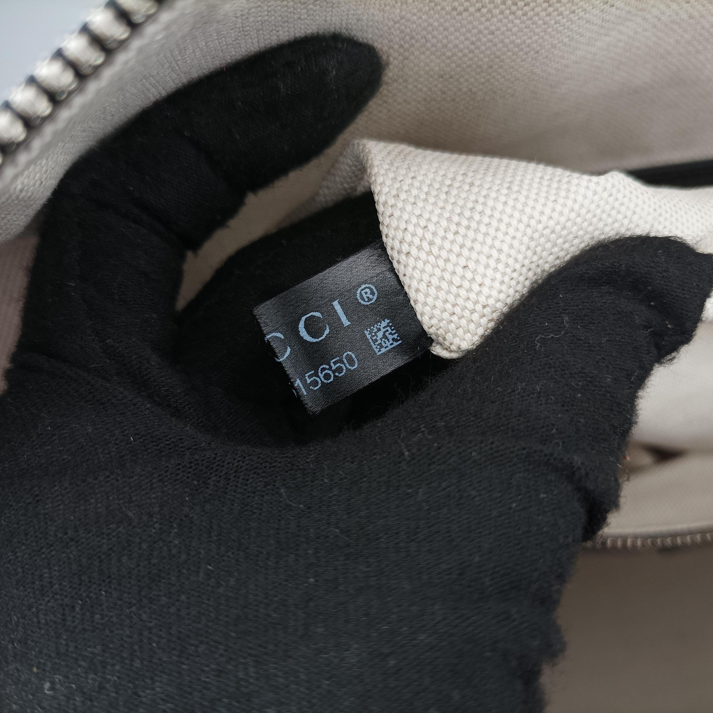 GG Embossed Black Leather 725129 E039515650ジージーエンボスド ブラック レザー 725129 E039515650