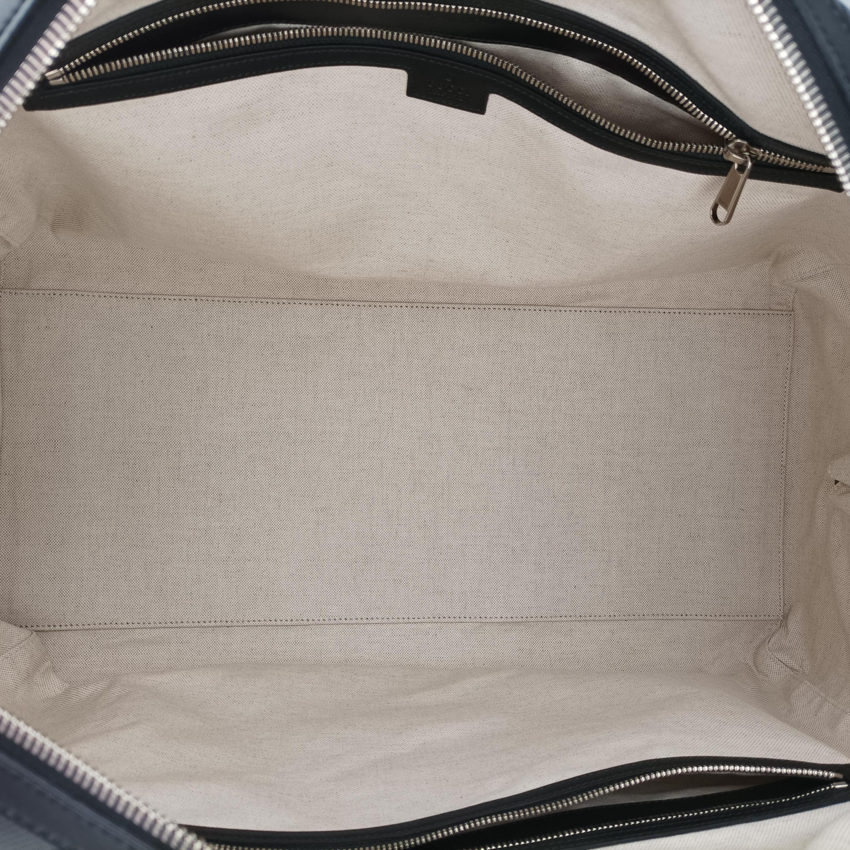 GG Embossed Black Leather 725129 E039515650ジージーエンボスド ブラック レザー 725129 E039515650