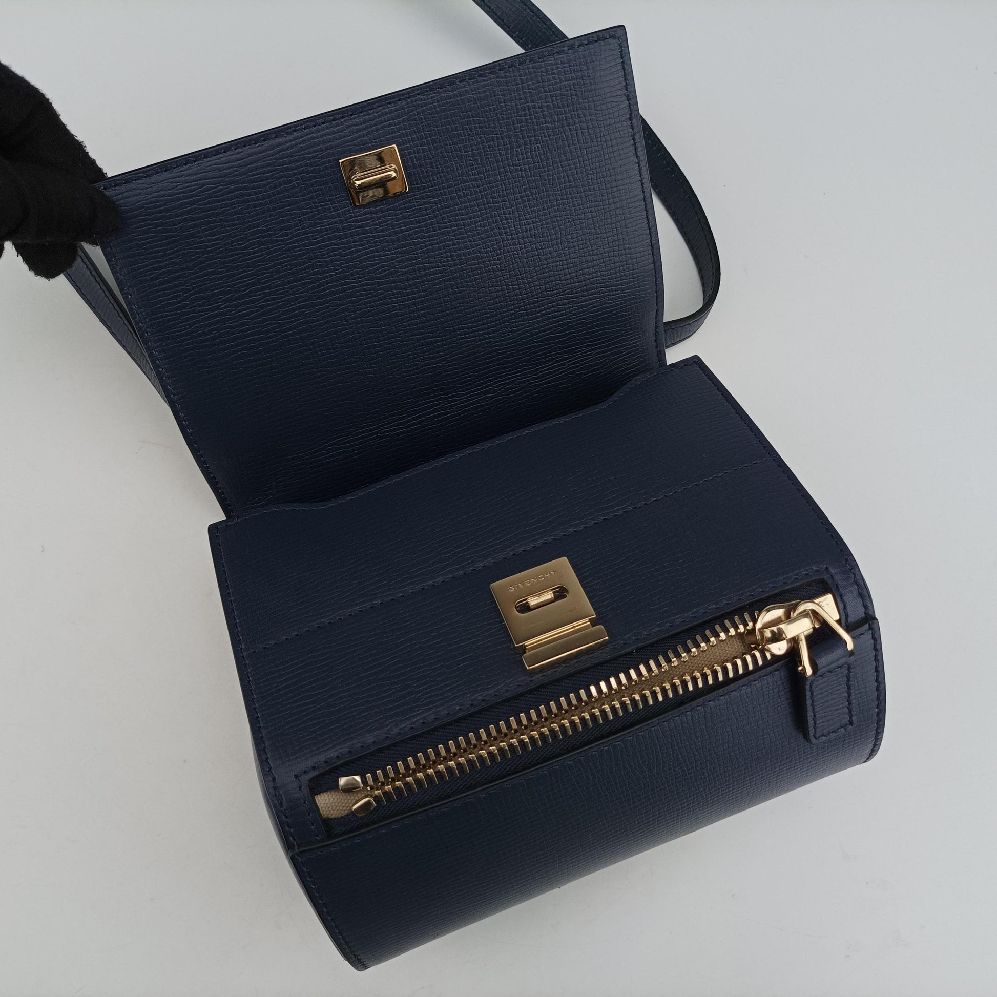 Pandora Navy Leather TE B 0137パンドラ ネイビー レザー TE B 0137