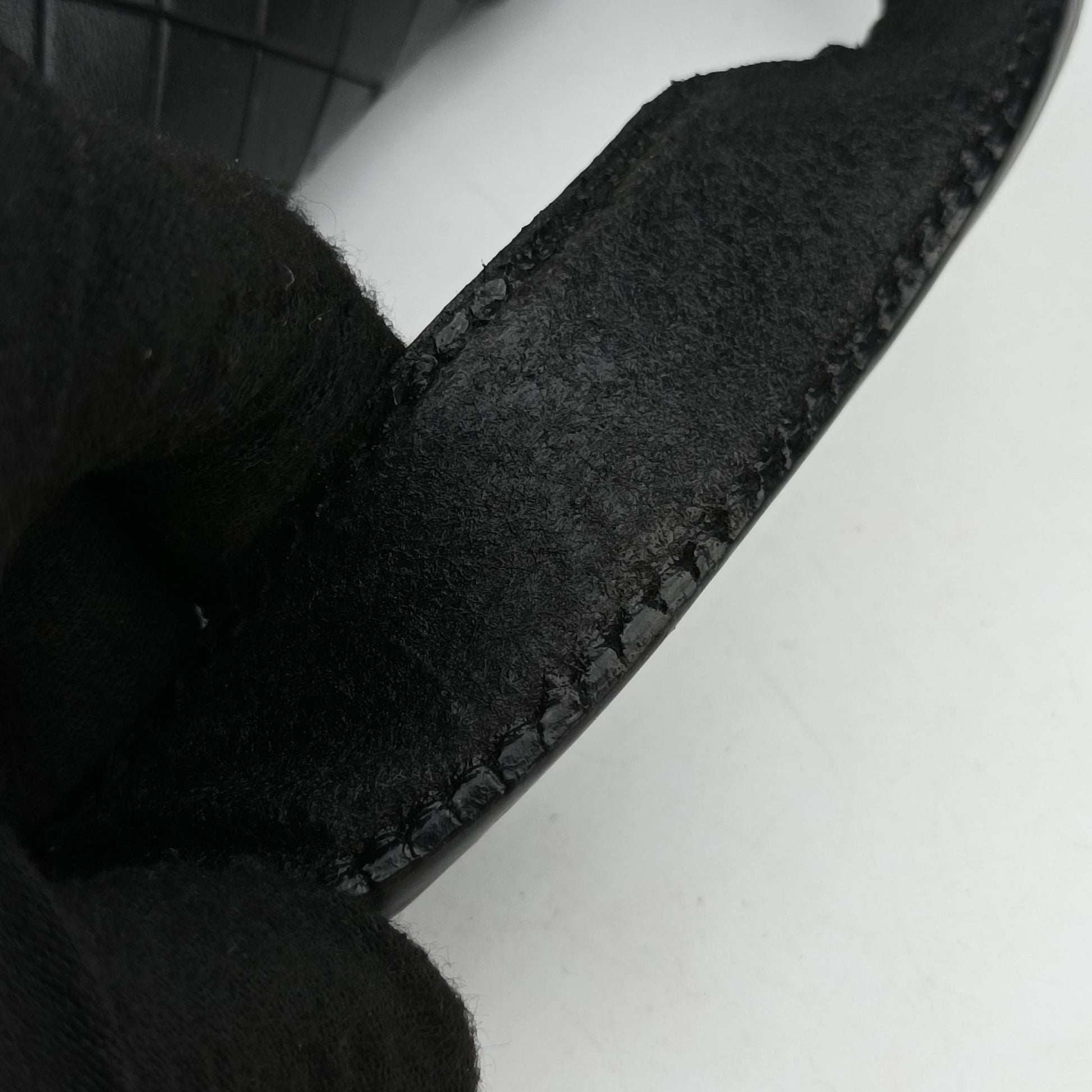 Intrecciato Black lambskin B03482603Cイントレチャート ブラック ラムスキン B03482603C