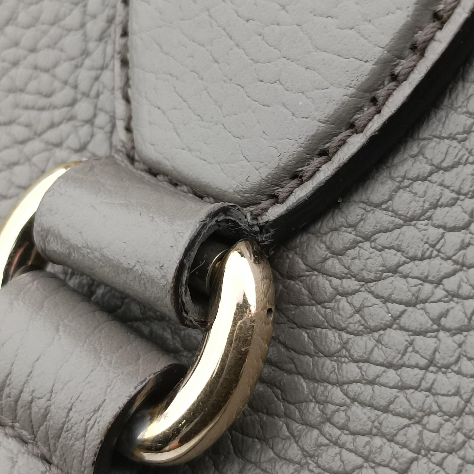 Interlocking G charm Dome Grey Leather 449662 B022469098インターロッキングG チャーム ドーム グレー レザー 449662 B022469098