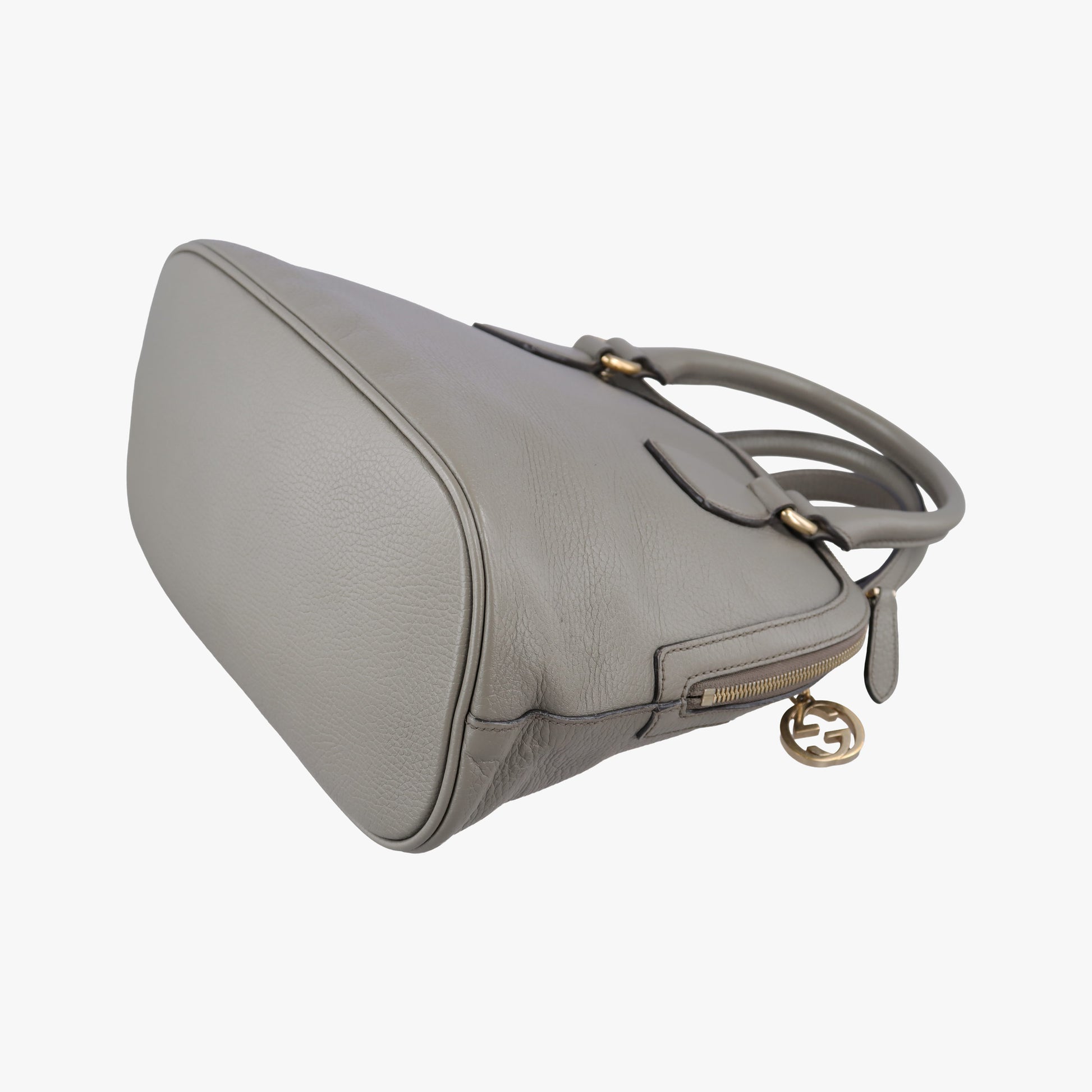 Interlocking G charm Dome Grey Leather 449662 B022469098インターロッキングG チャーム ドーム グレー レザー 449662 B022469098