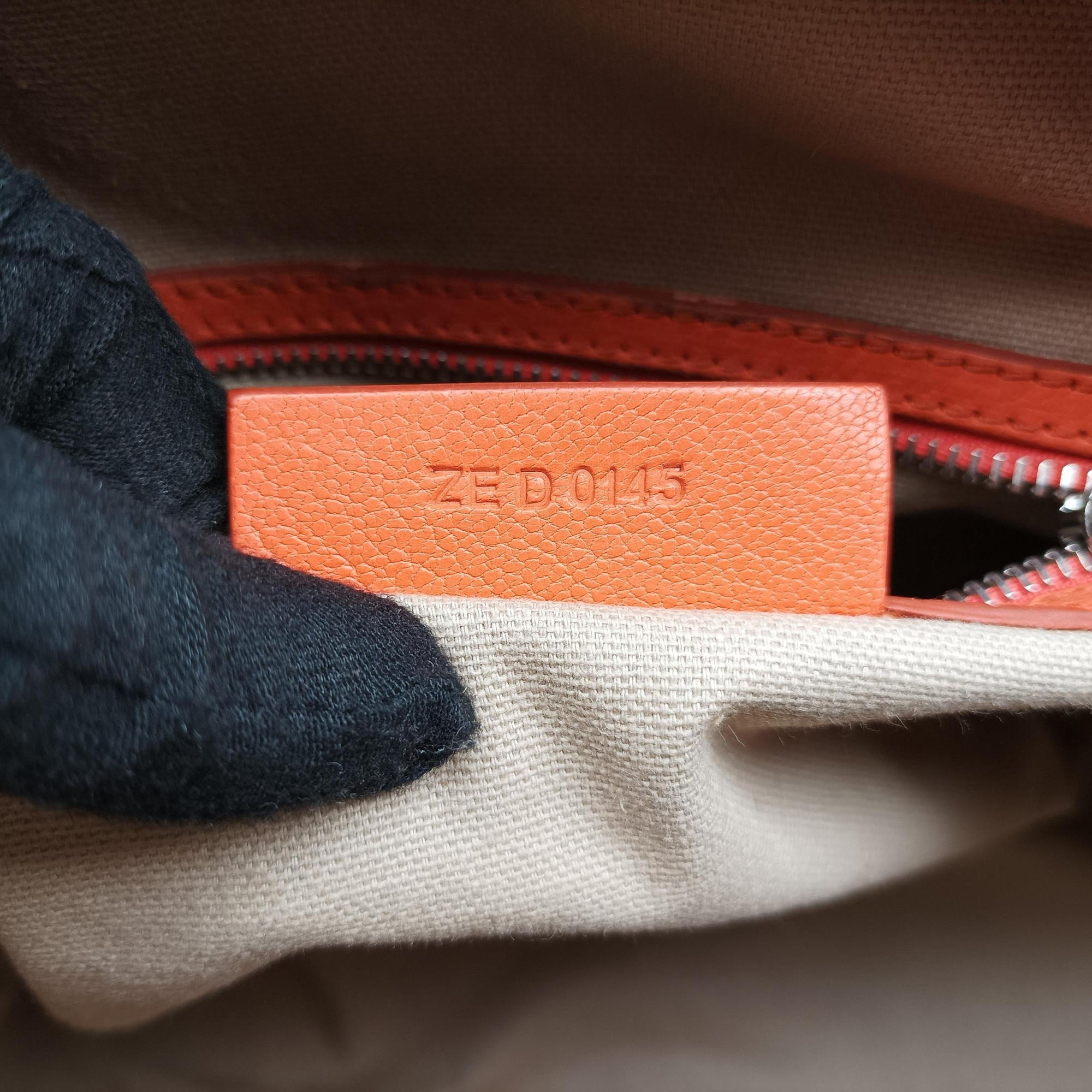 Antigona Orange Leather ZED0145アンティゴナ オレンジ レザー　 ZED0145