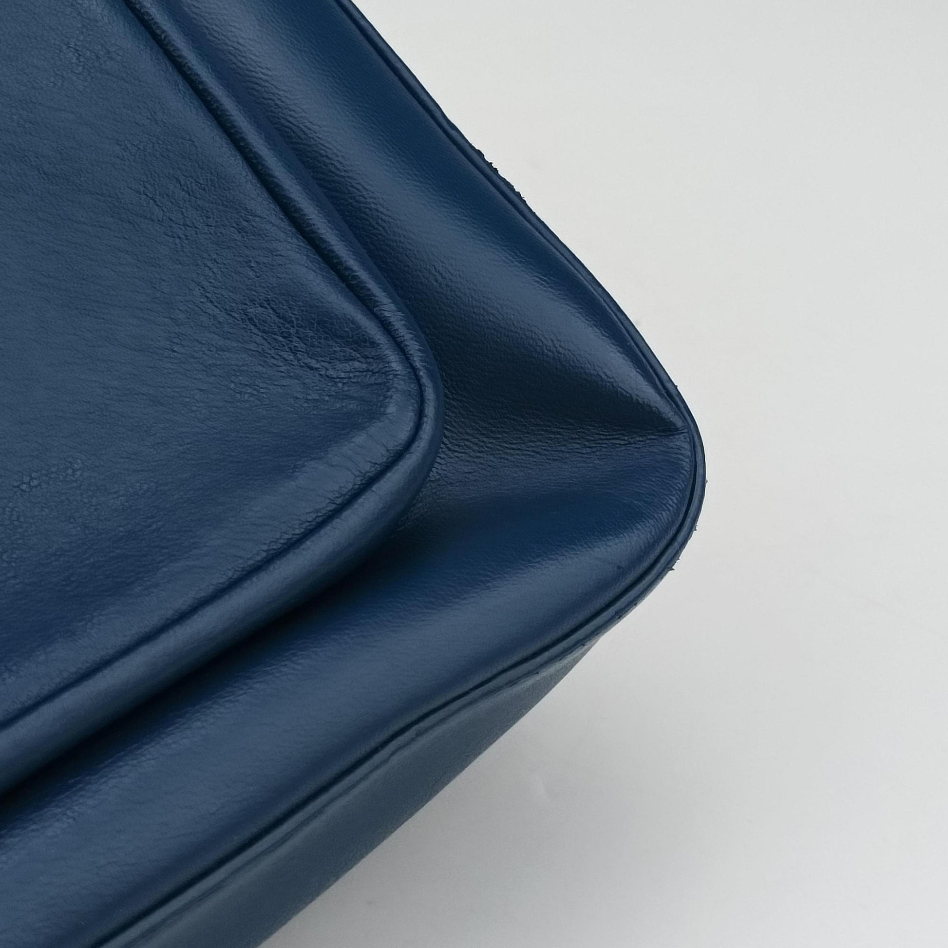 Be Baguette Blue lambskin 8BR677 8BR677-P05-139-2566ビー バゲット ブルー ラムスキン 8BR677 8BR677-P05-139-2566