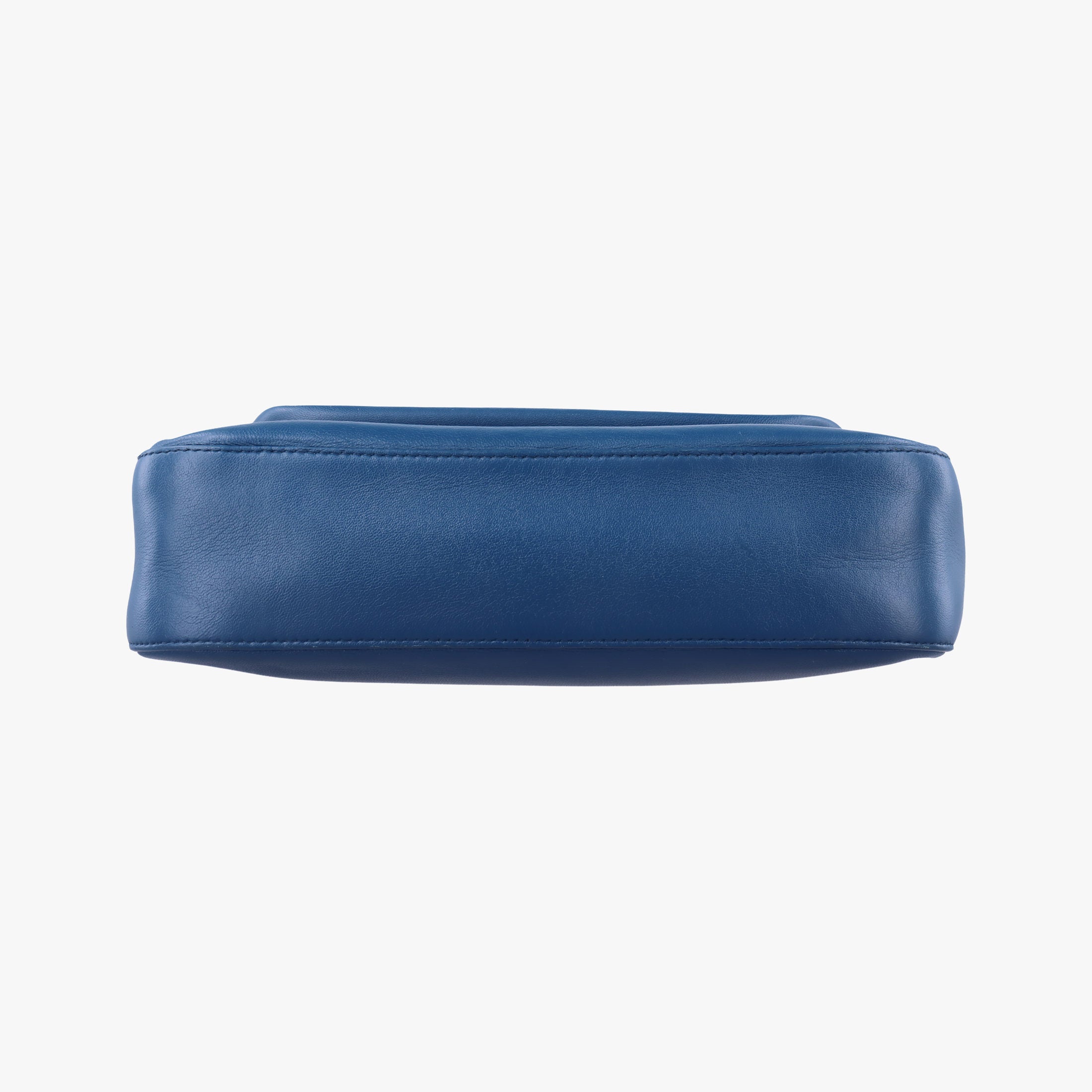 Be Baguette Blue lambskin 8BR677 8BR677-P05-139-2566ビー バゲット ブルー ラムスキン 8BR677 8BR677-P05-139-2566