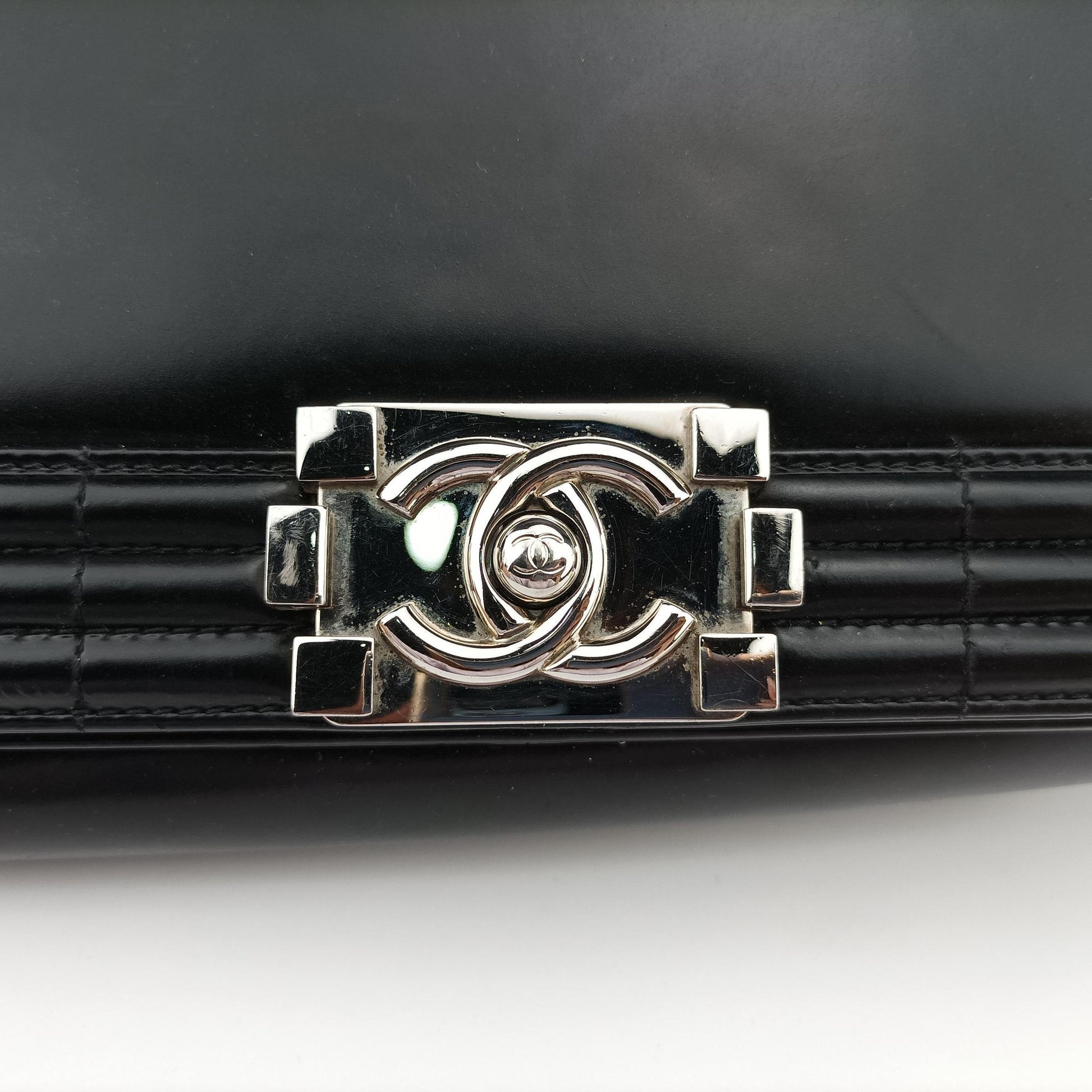 BOY CHANEL Black Patent A67021 16569135ボーイシャネル ブラック パテント A67021 16569135