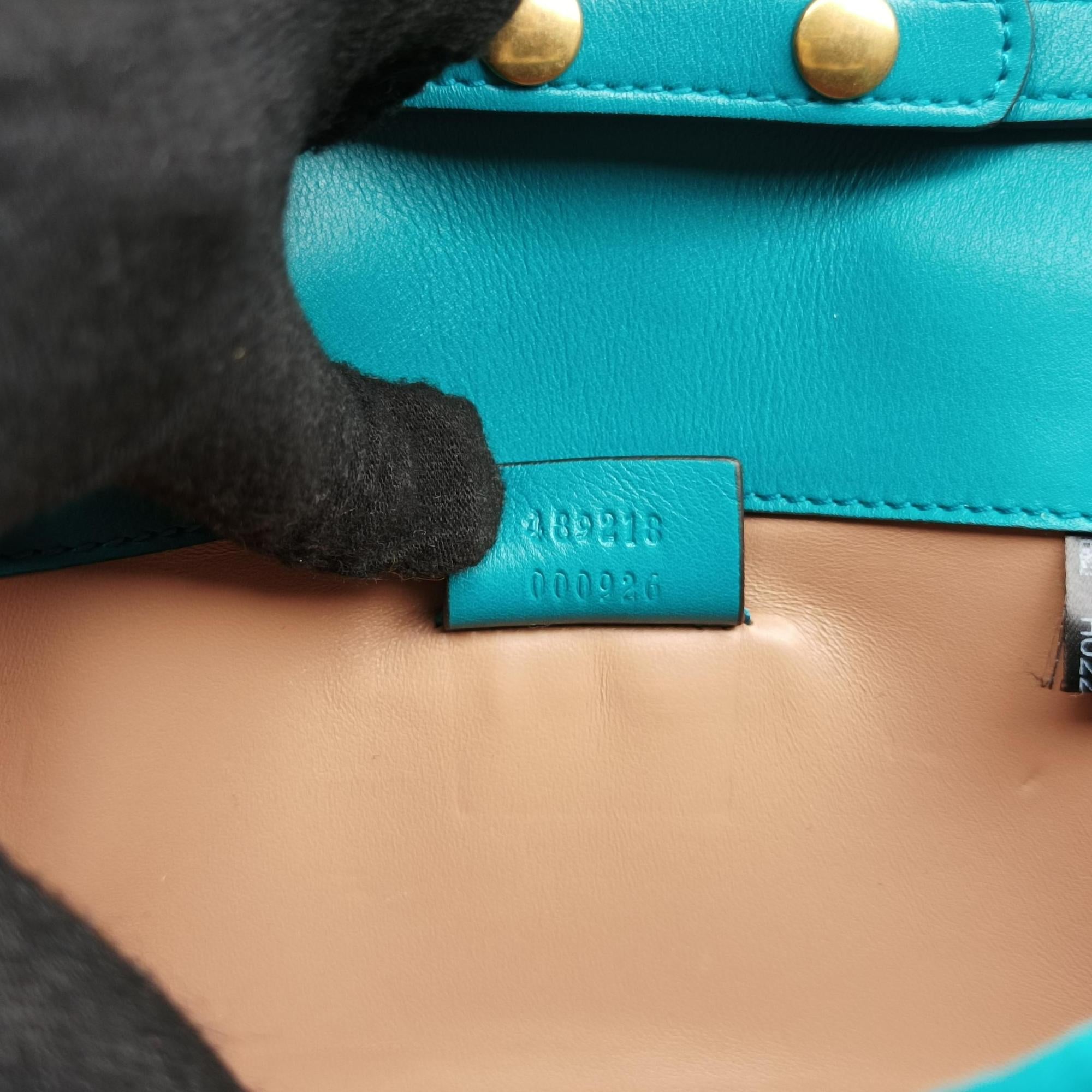 Bee Broadway Blue Velvet 489218 H022436186ビー ブロードウェイ ブルー ベルベット 489218 H022436186