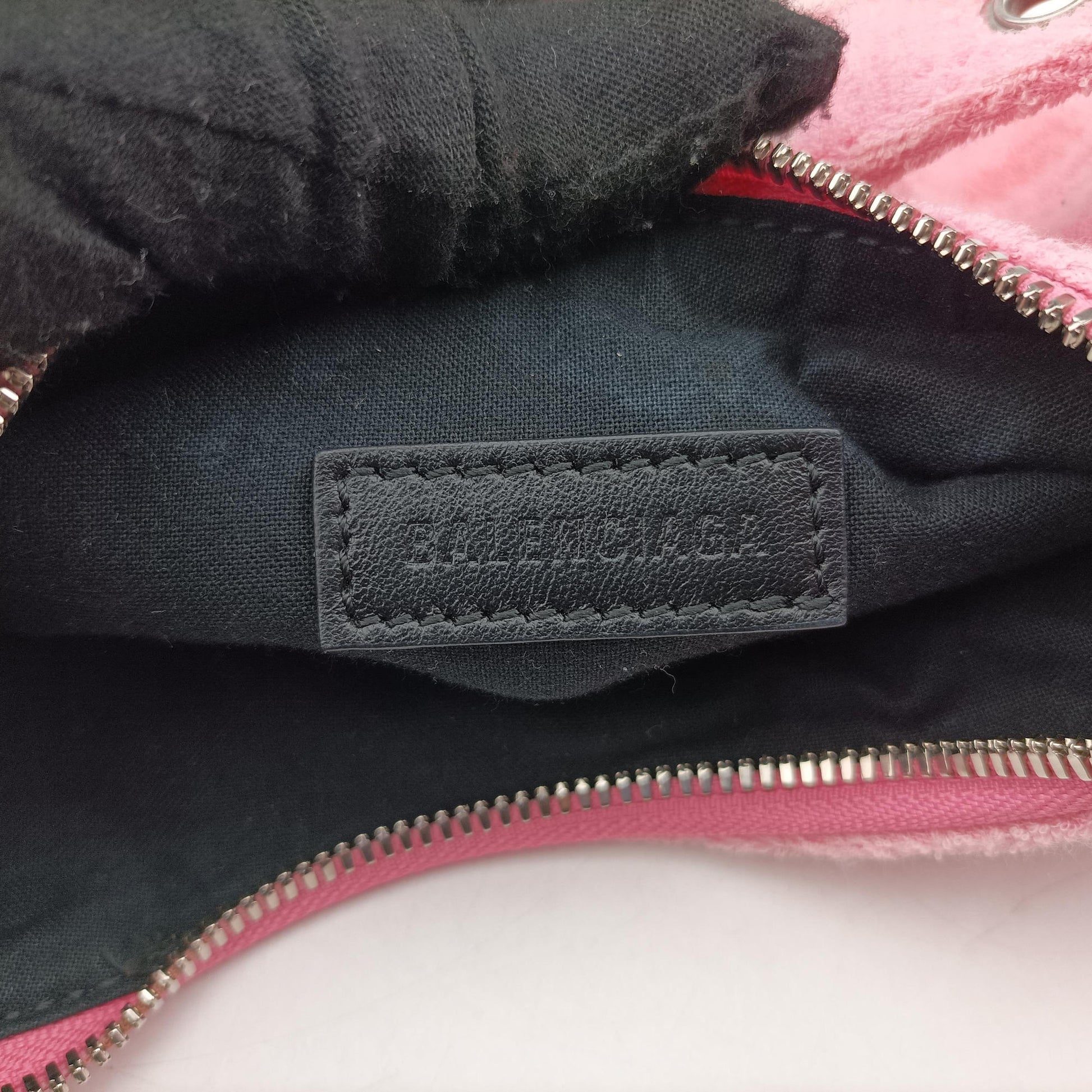 Le Cagole mini Pink Pile Fabric 671309.5812.O.002123ル カゴール ミニ ピンク パイル生地 671309.5812.O.002123
