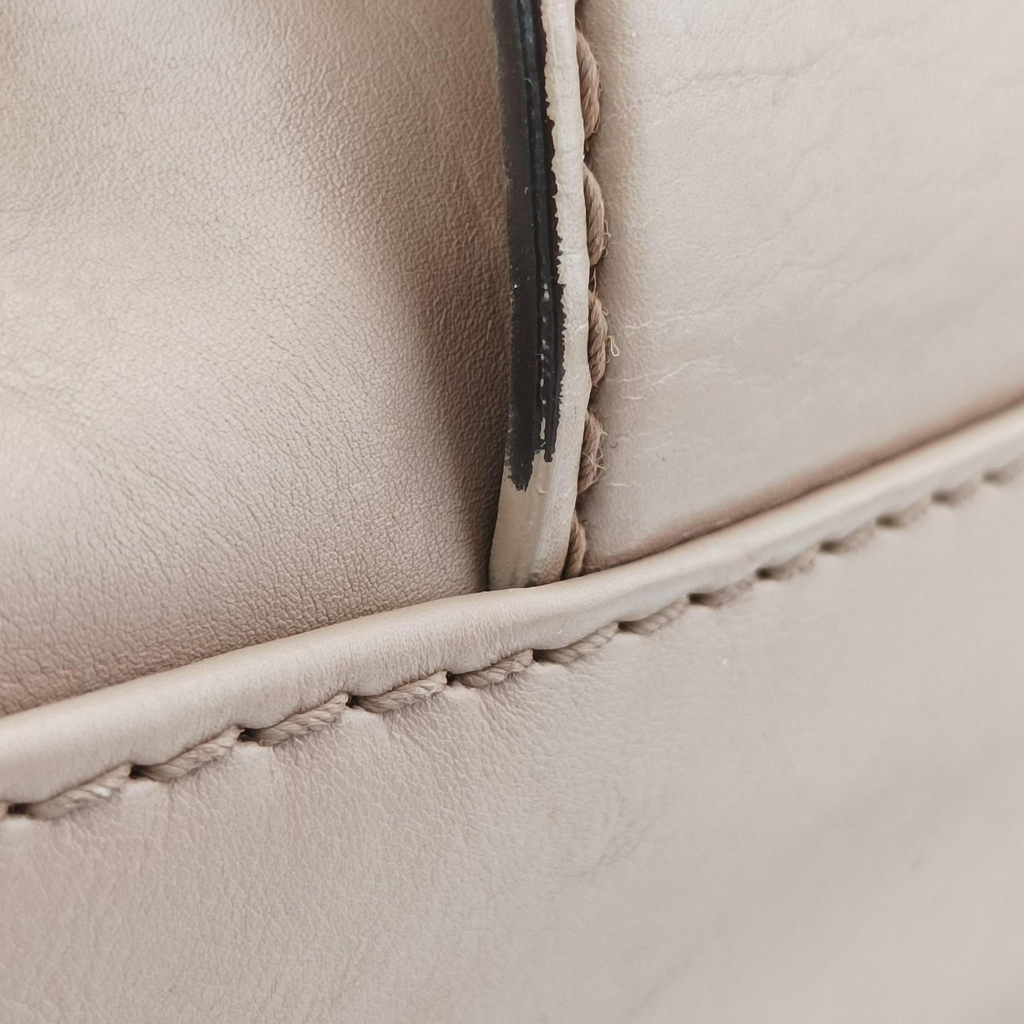 Soft Stirrup Beige Leather 296855 G012931695ソフト スターラップ ベージュ レザー 296855 G012931695