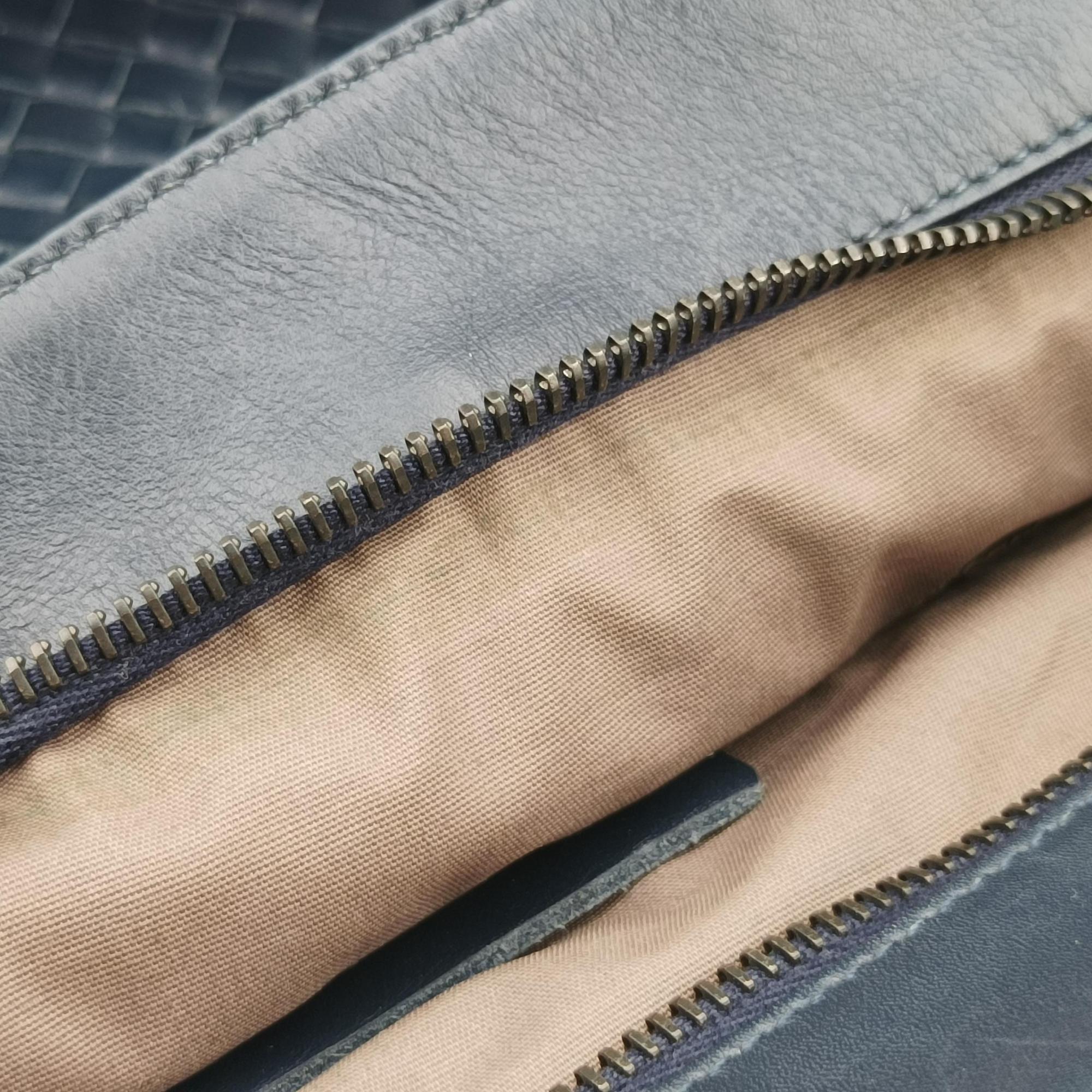 Intrecciato Navy lambskin B03555600Uイントレチャート ネイビー ラムスキン B03555600U