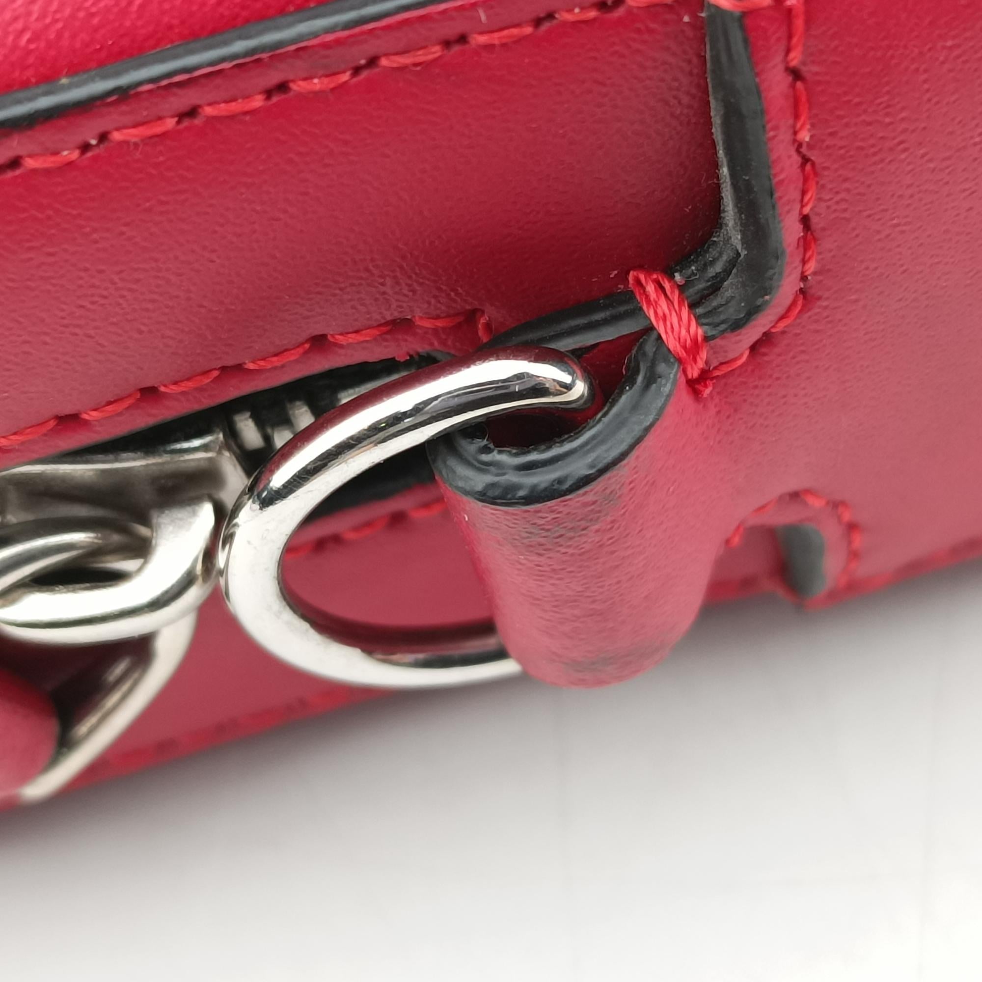 Camera case Red x Black Leather 7M0286 7M0286 A9ZX 208-0397カメラケース レッド×ブラック レザー 7M0286 7M0286 A9ZX 208-0397