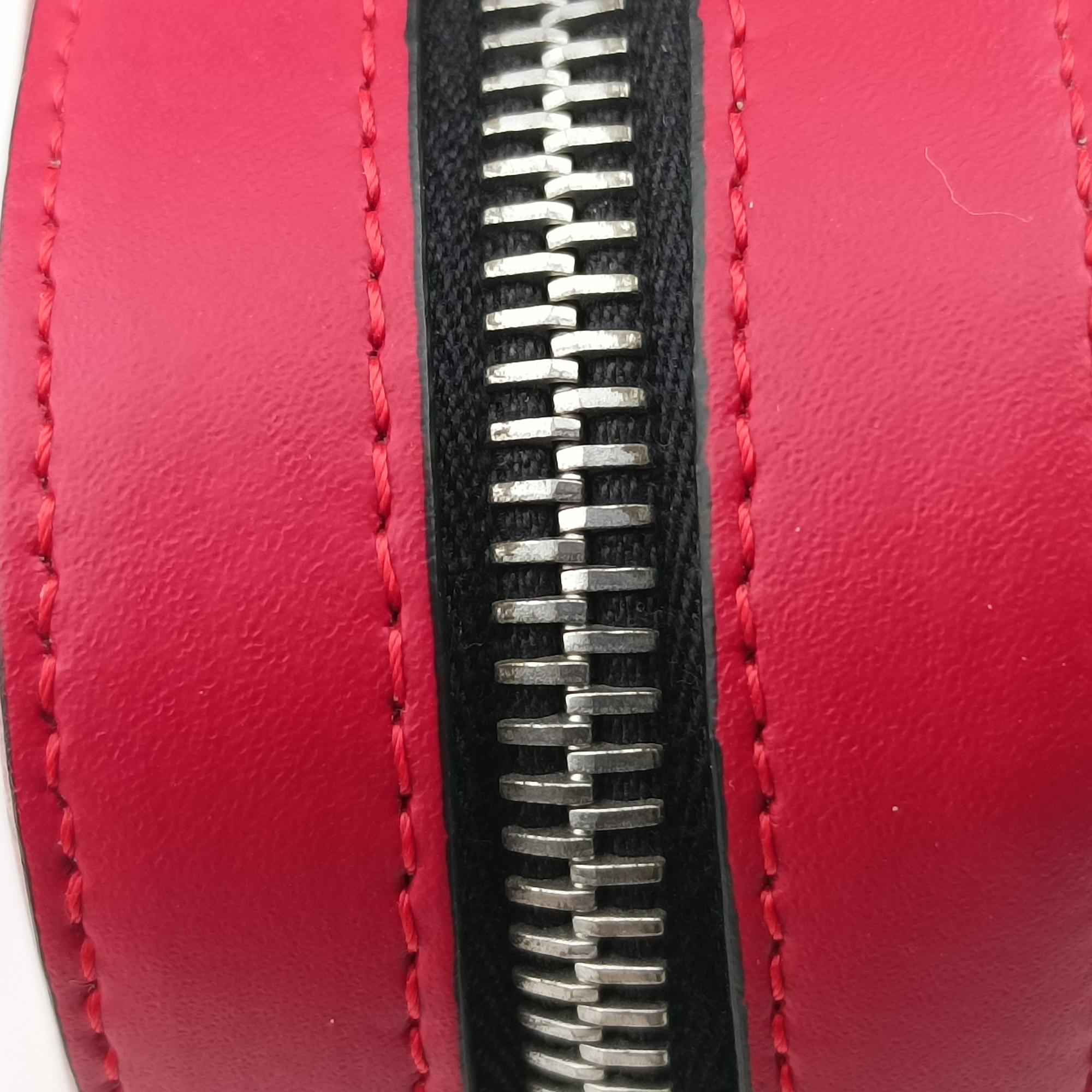 Camera case Red x Black Leather 7M0286 7M0286 A9ZX 208-0397カメラケース レッド×ブラック レザー 7M0286 7M0286 A9ZX 208-0397