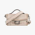Soft Trunk Beige Leather 7VA565 7VA565-ARAV-248-10429ソフトトランク  ベージュ レザー 7VA565 7VA565-ARAV-248-10429