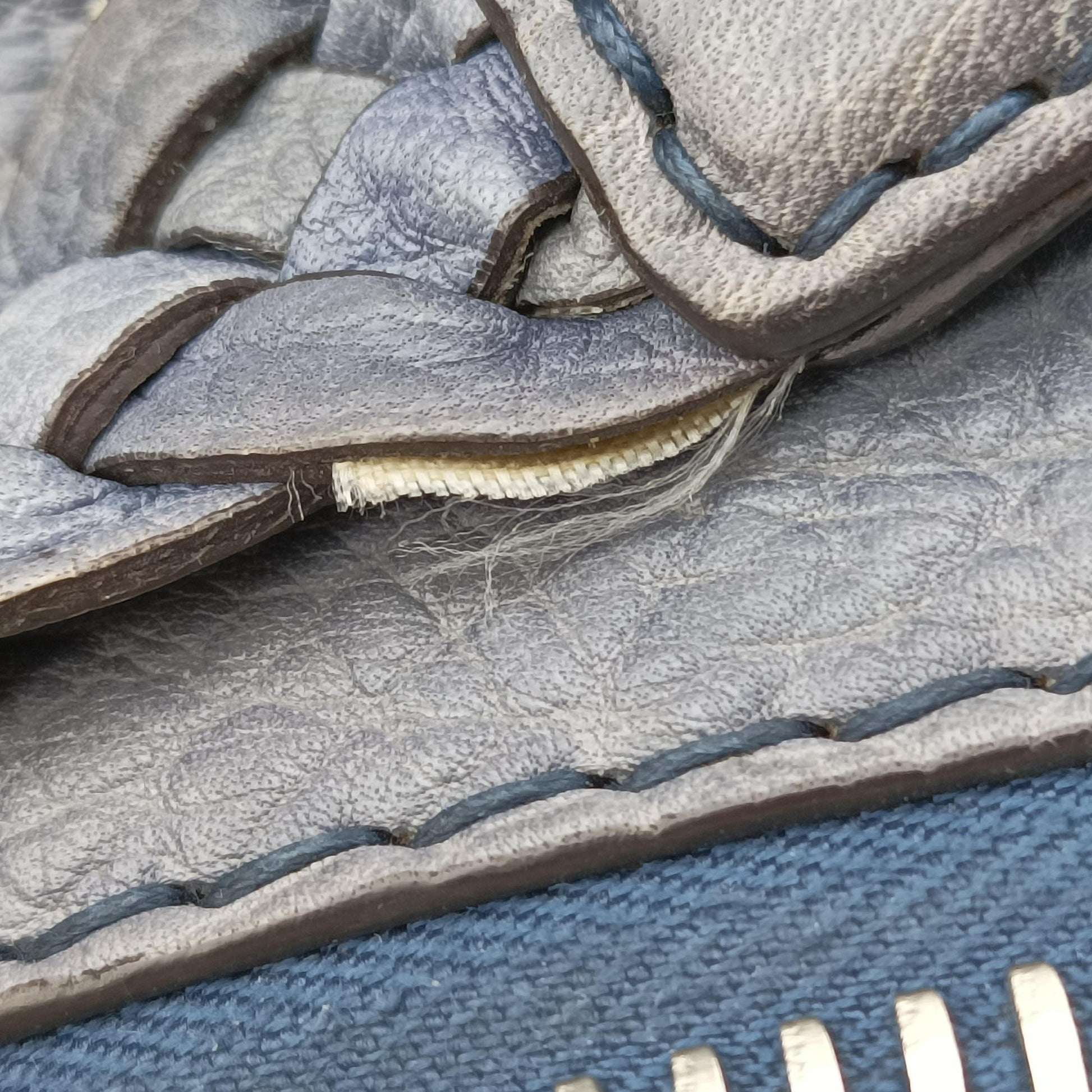 Medium Bamboo Blue Leather 232959 I8864516ミディアム バンブー ブルー レザー 232959 I8864516