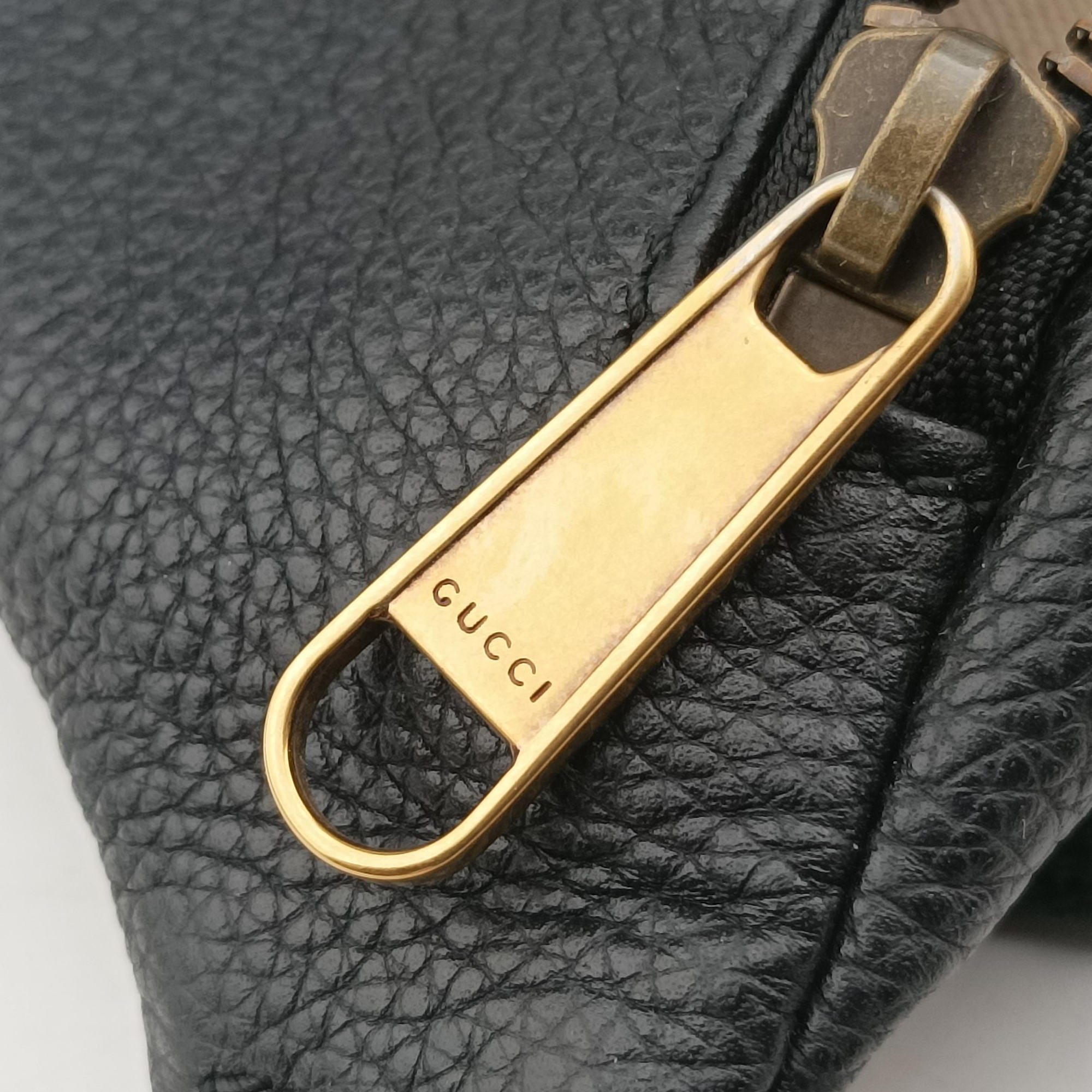 Gucci print Black Leather 527792 A025716335グッチプリント ブラック レザー 527792 A025716335