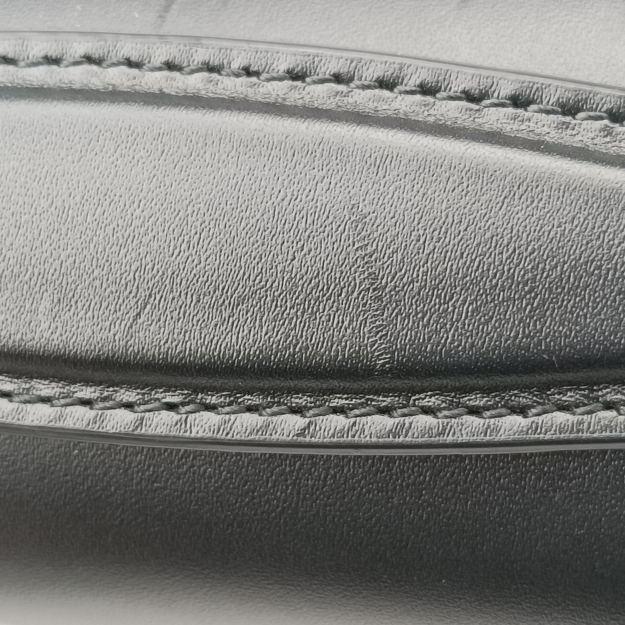 PETITE GG Black Leather 739721 I040410527プティ GG ブラック レザー 739721 I040410527