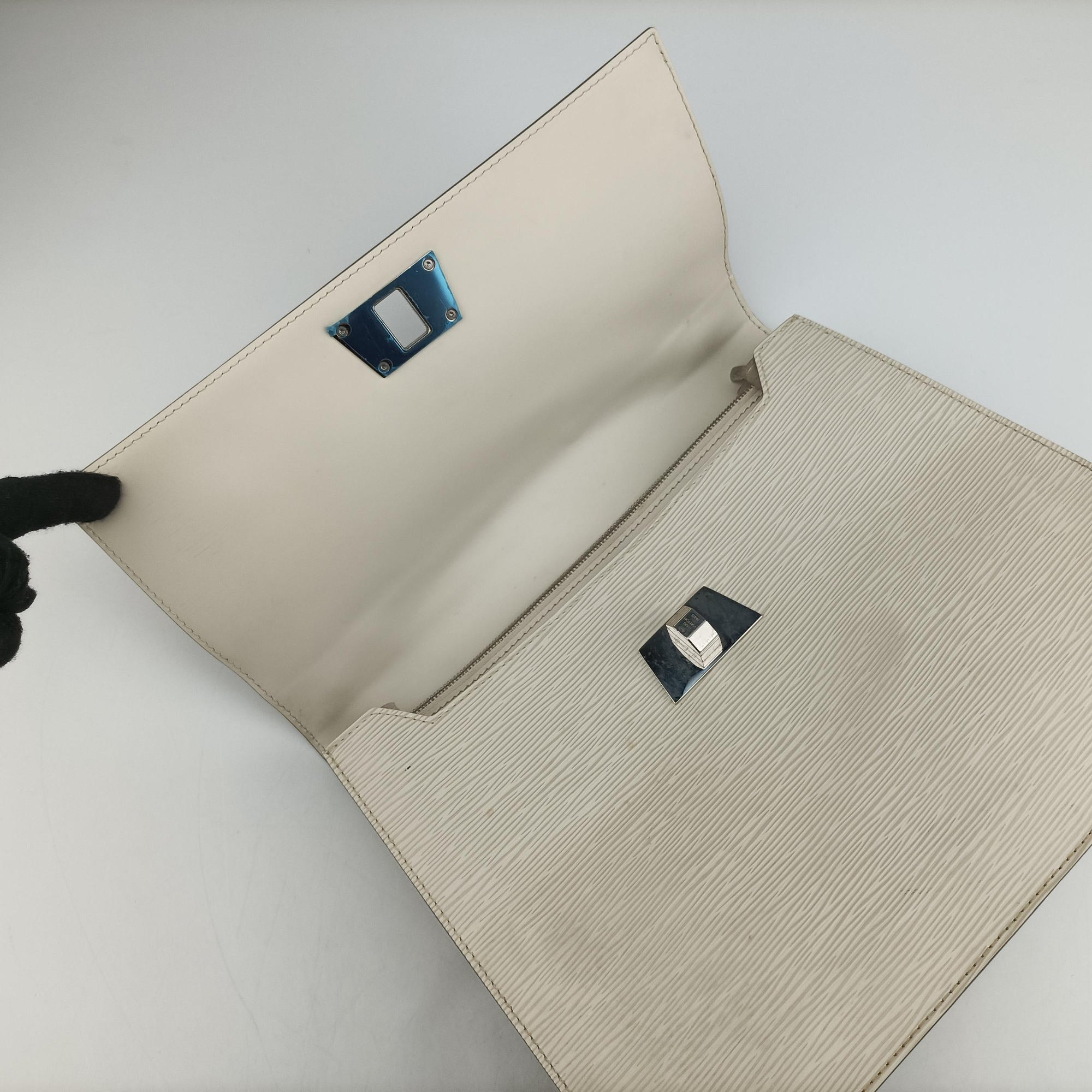 Sevigne GM White Epi M4051J MI0132セヴィニエGM ホワイト エピ M4051J MI0132