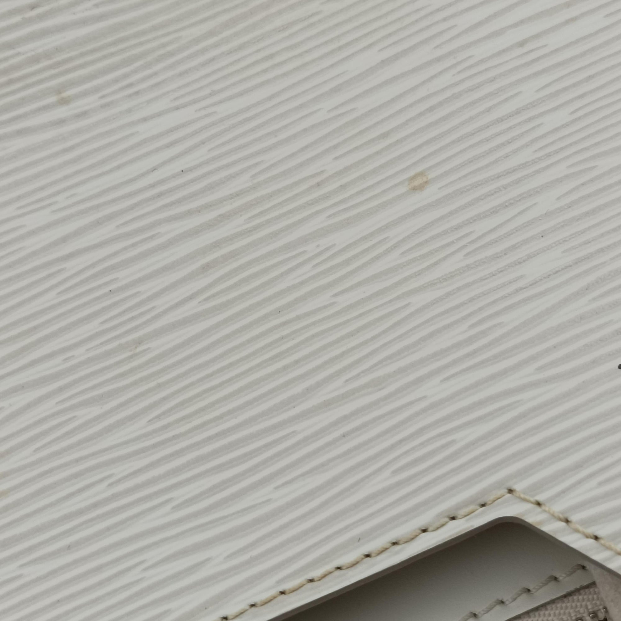 Sevigne GM White Epi M4051J MI0132セヴィニエGM ホワイト エピ M4051J MI0132