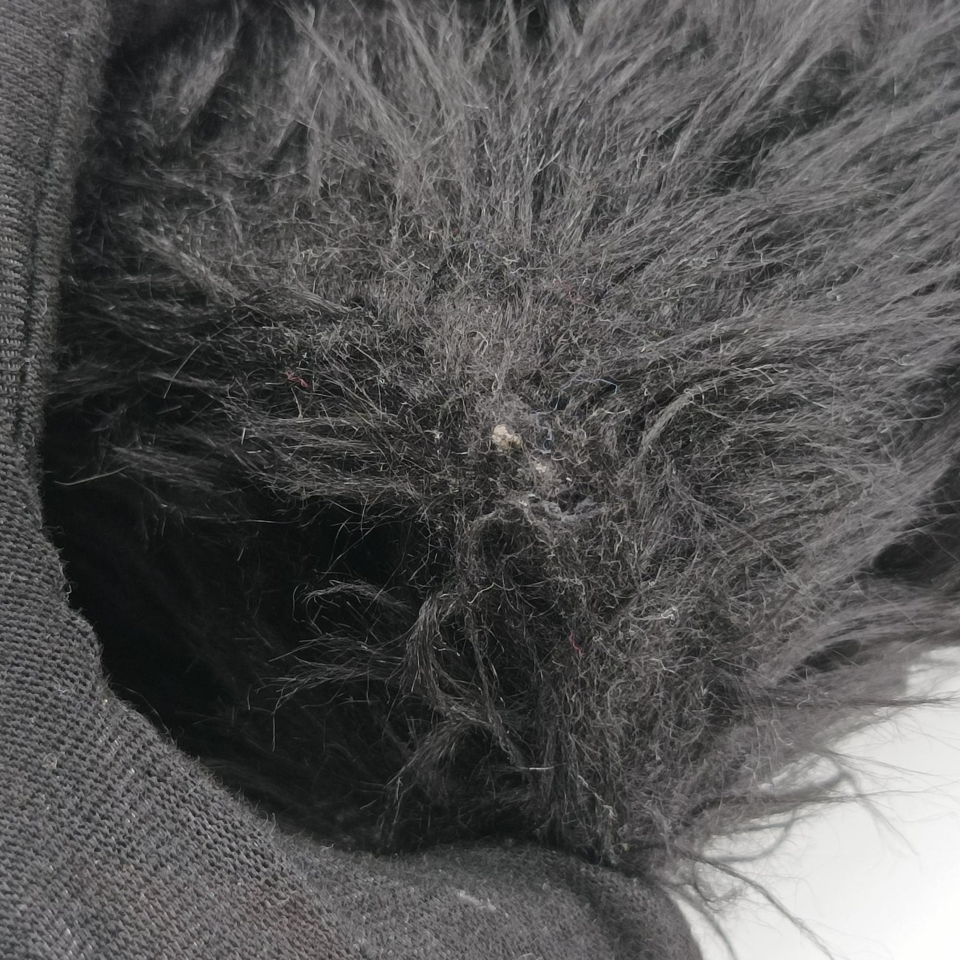 Hourglass Black Faux fur 676933.1000.S.1317アワーグラス ブラック フェイクファー 676933.1000.S.1317