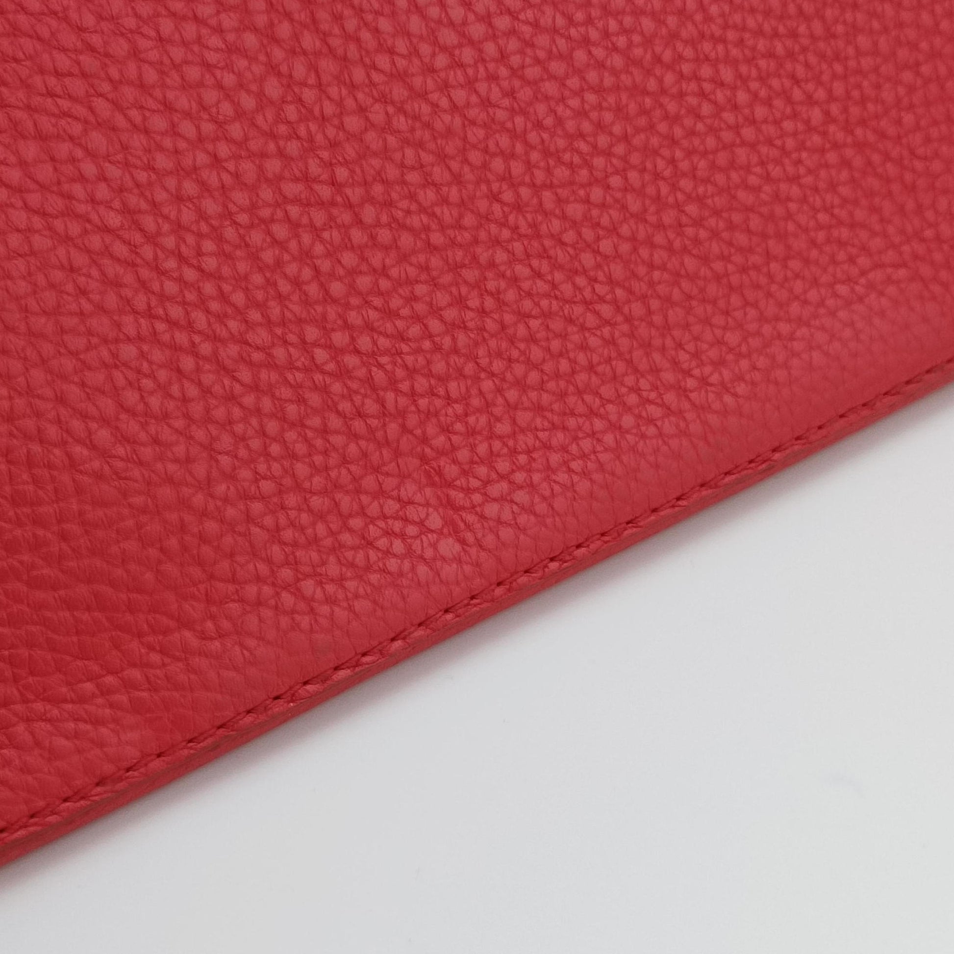 Capucines MM Ruby Taurillon Leather × Python N91899 MI0185カプシーヌ MM ルビー トリヨンレザー×パイソン N91899 MI0185