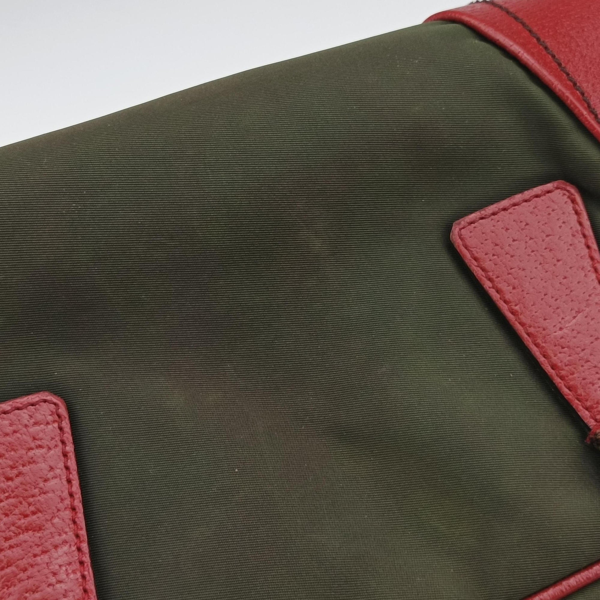 Triangle logo Red x green Nylon×Leather 22トライアングルロゴ レッド×グリーン ナイロン×レザー 22