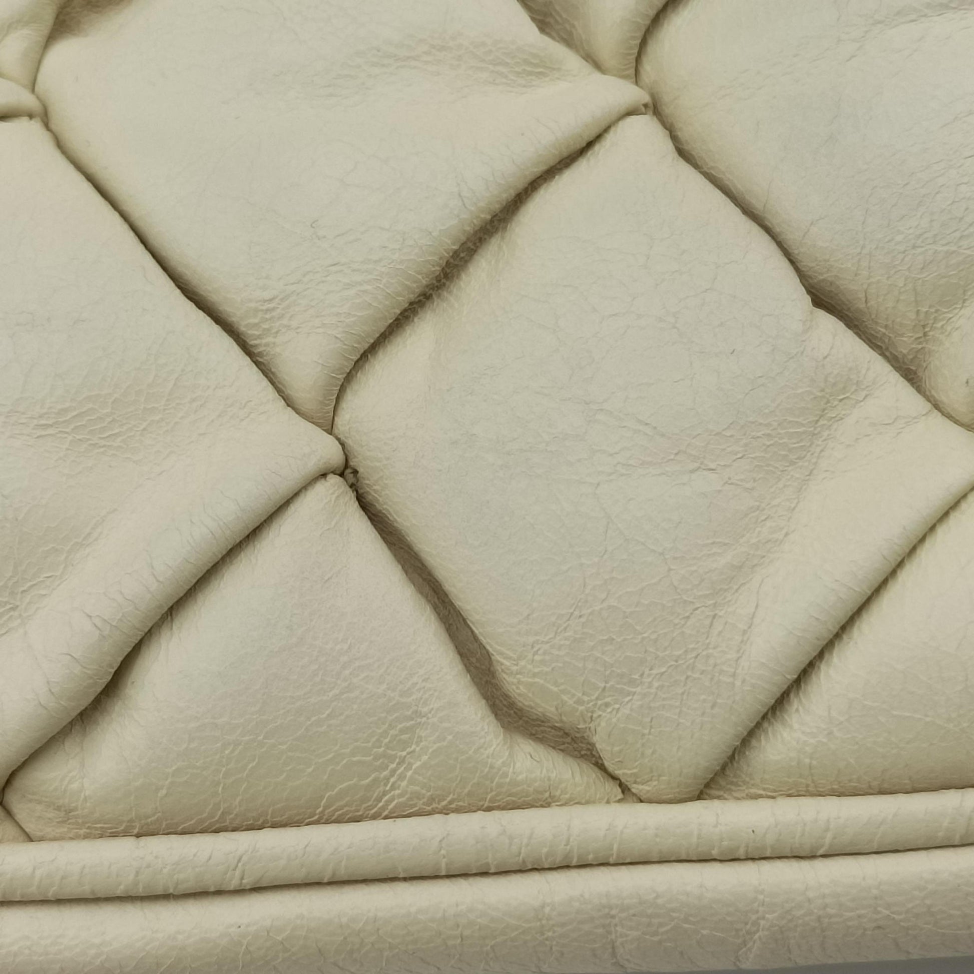 The Matelasse Beige leather 168032.3444ザ マトラッセ ベージュ レザー 168032.3444