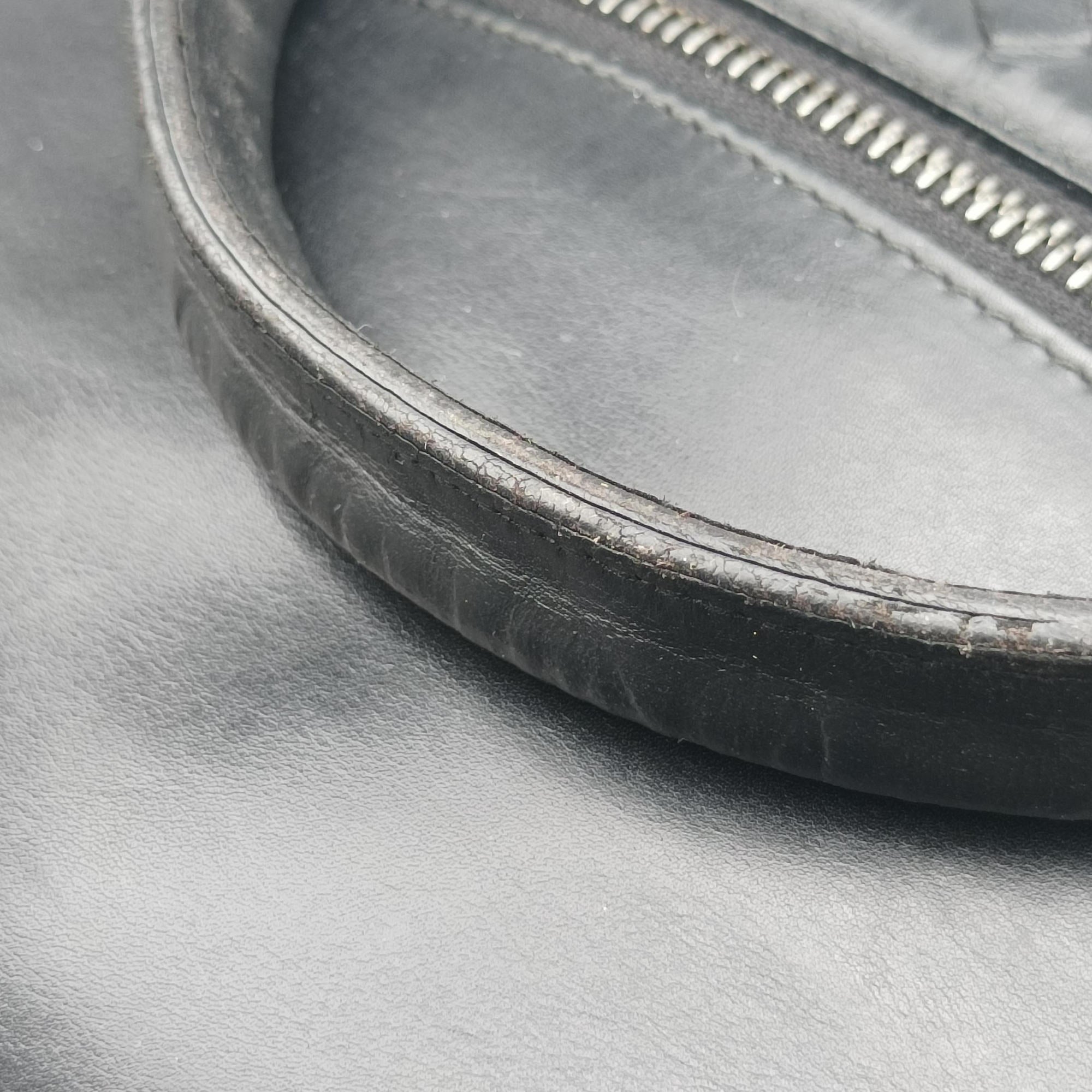 Intrecciato Black lambskin B06808532Bイントレチャート ブラック ラムスキン B06808532B