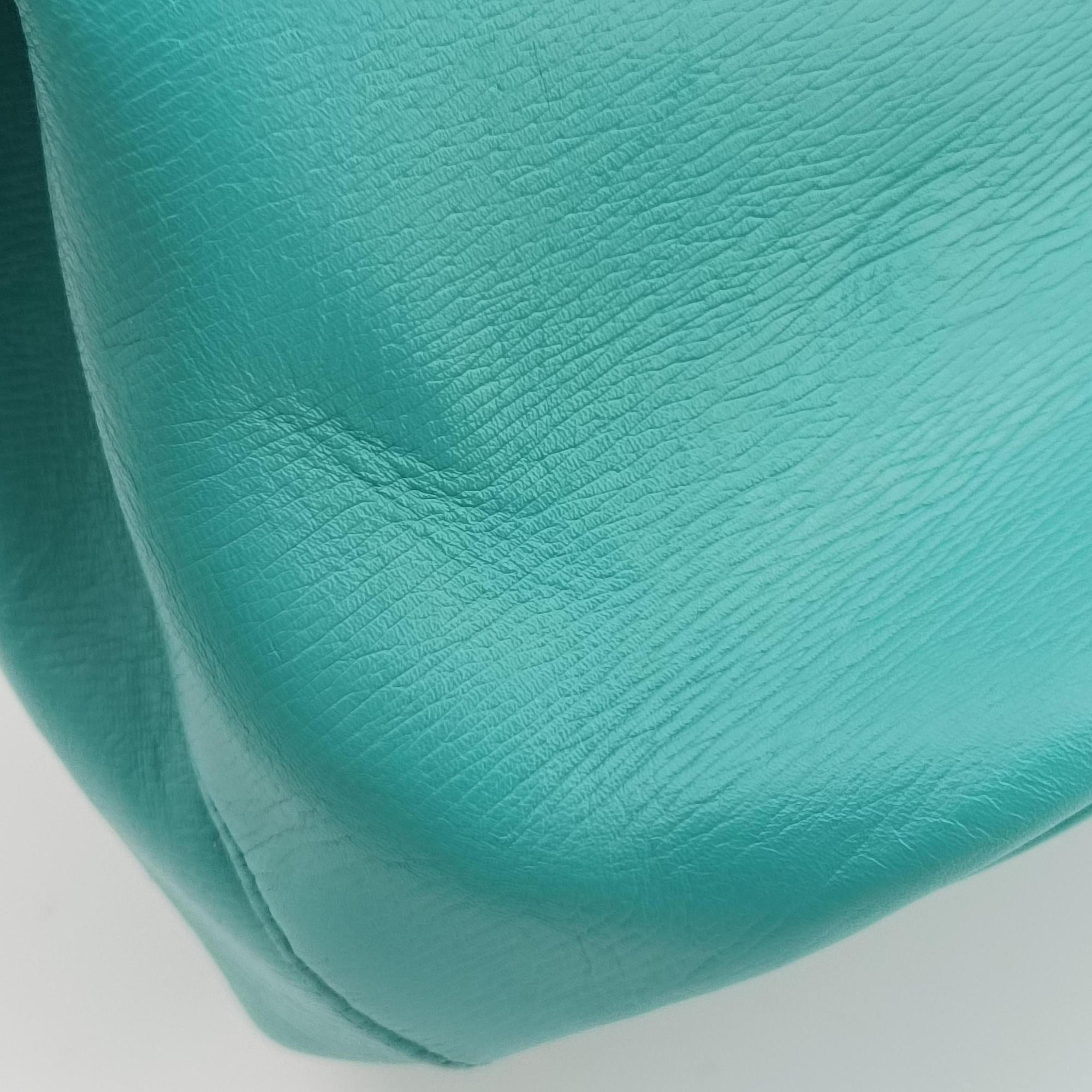 Bright Bit Blue Leather 319795 F013758203ブライトビット ブルー レザー 319795 F013758203