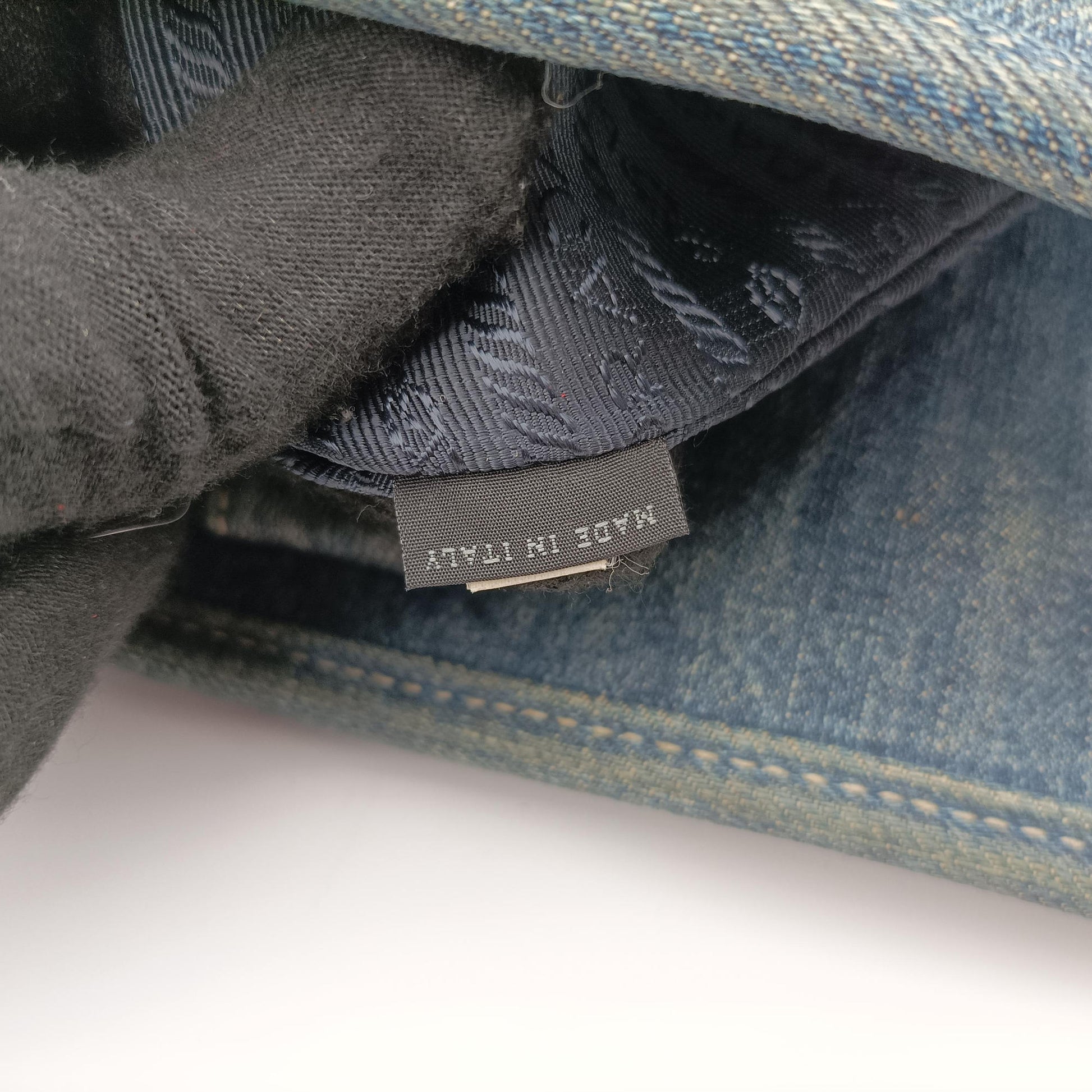 Triangle logo Blue denim BN2254 31/Dトライアングルロゴ ブルー デニム BN2254 31/D