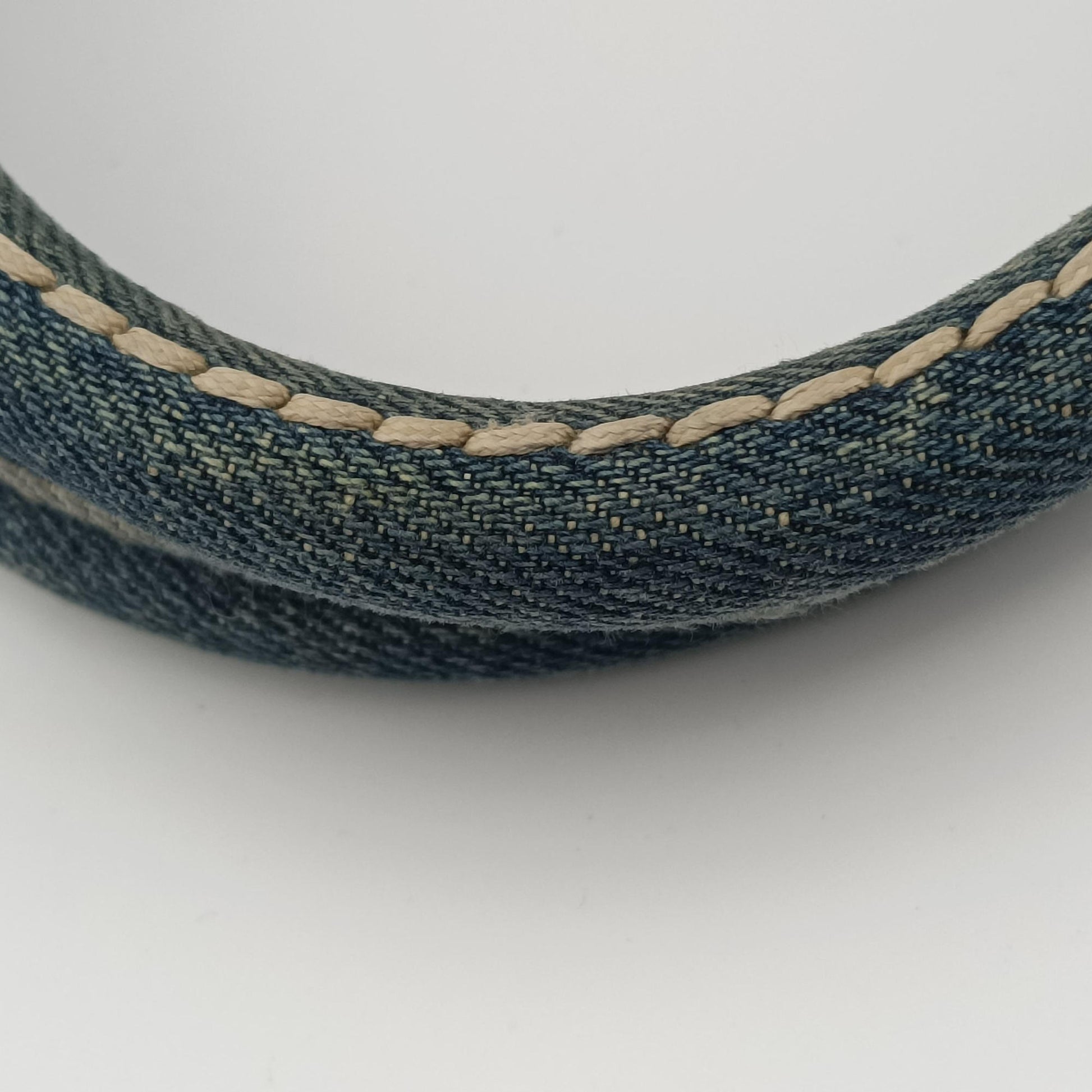 Triangle logo Blue denim BN2254 31/Dトライアングルロゴ ブルー デニム BN2254 31/D