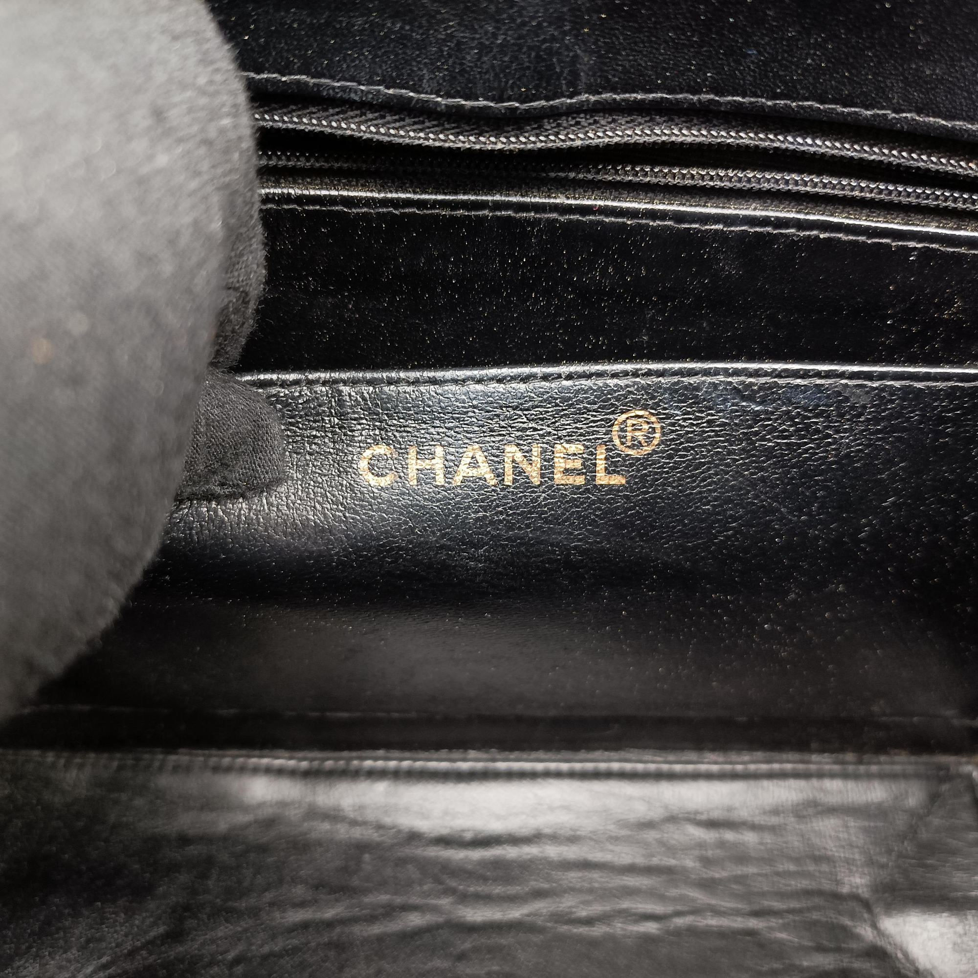 CC Snake Chain Flap Black Enamel A08699 4850347CC スネークチェーン フラップ ブラック エナメル A08699 4850347